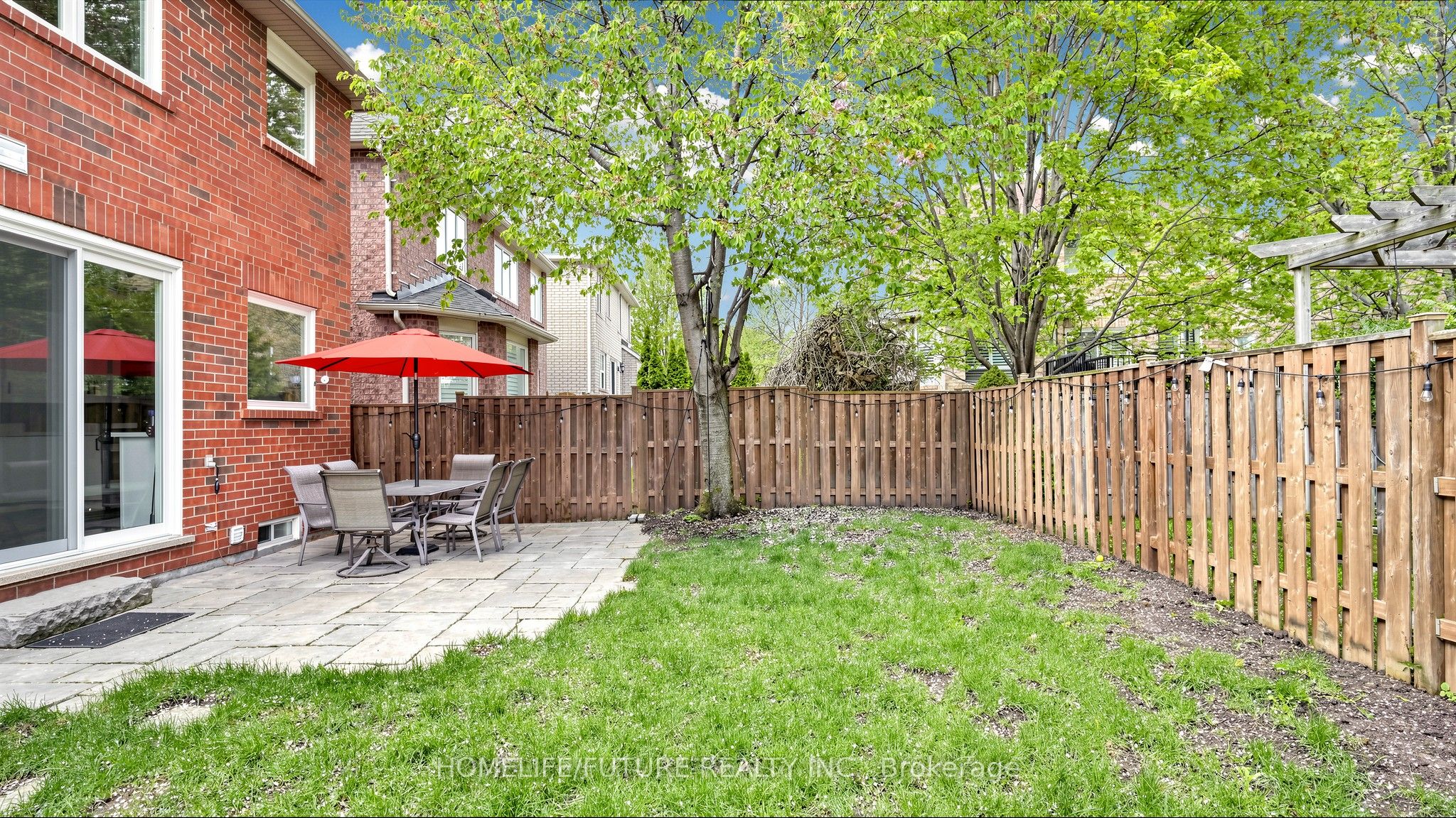 2440 Hollybrook Drive Property Photo 47