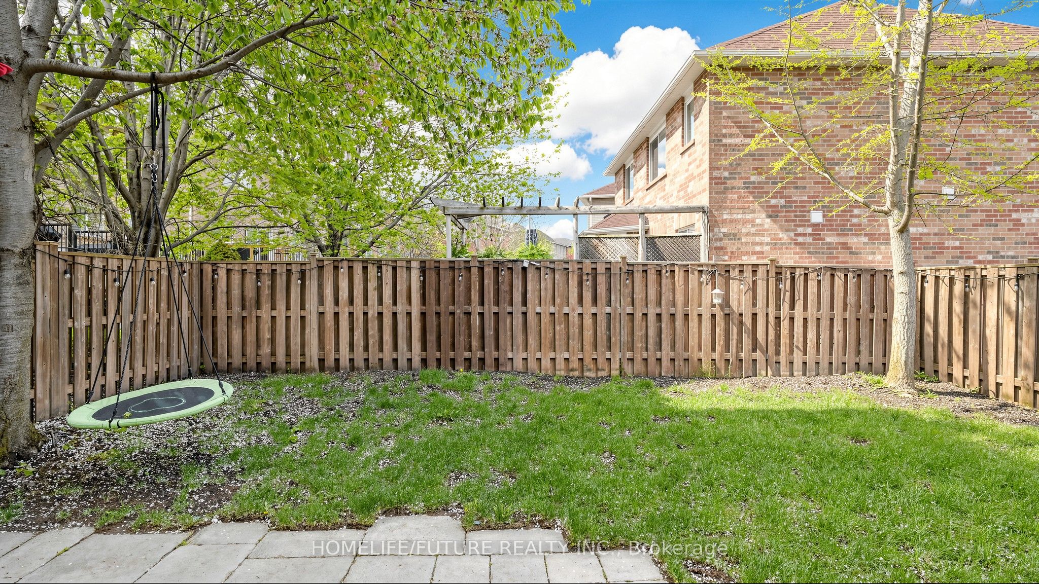 2440 Hollybrook Drive Property Photo 48