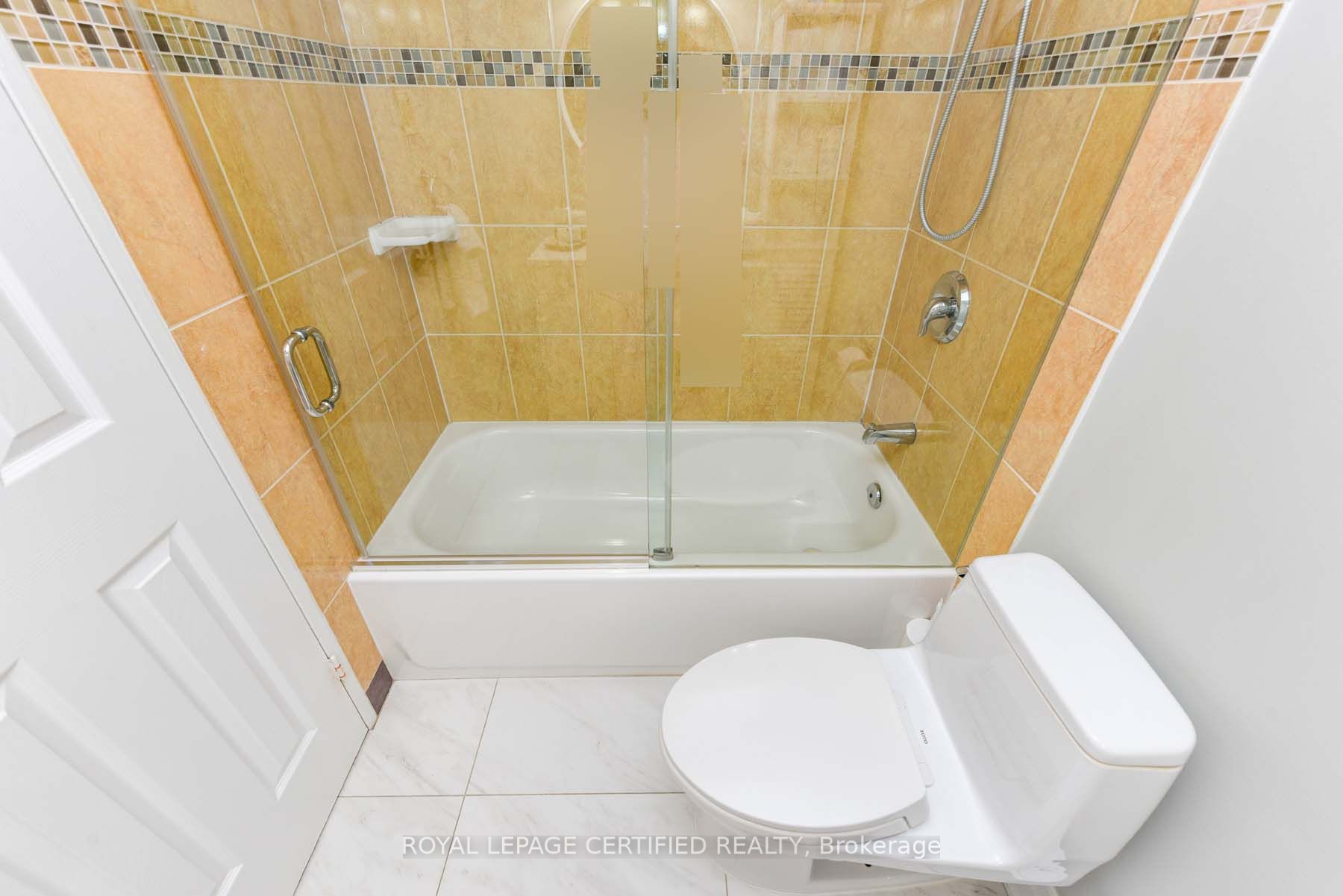 3170 Kirwin Avenue E 204 Property Photo 26