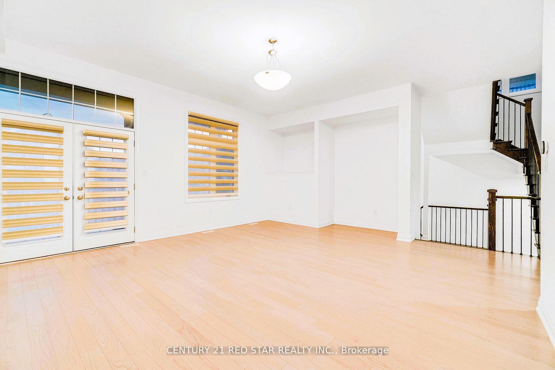 3251 Harasym Trail Property Photo 6