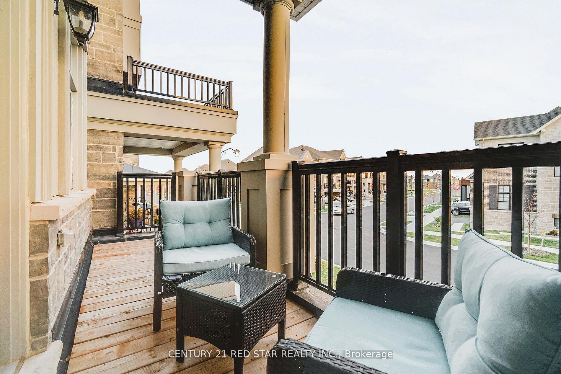 3251 Harasym Trail Property Photo 8