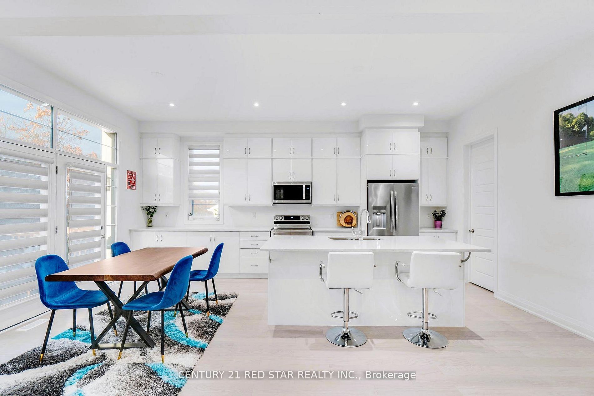 3251 Harasym Trail Property Photo 11