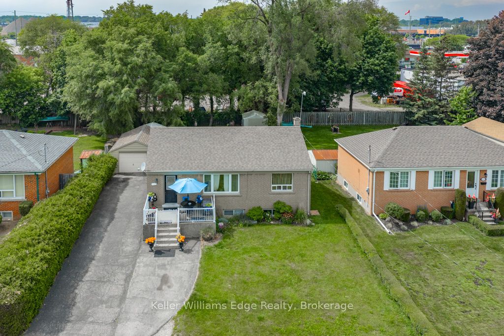 1025 Pinegrove Road Property Photo 24