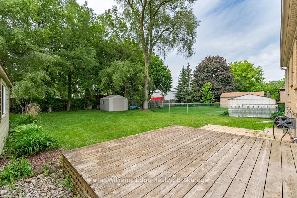 1025 Pinegrove Road Property Photo 33