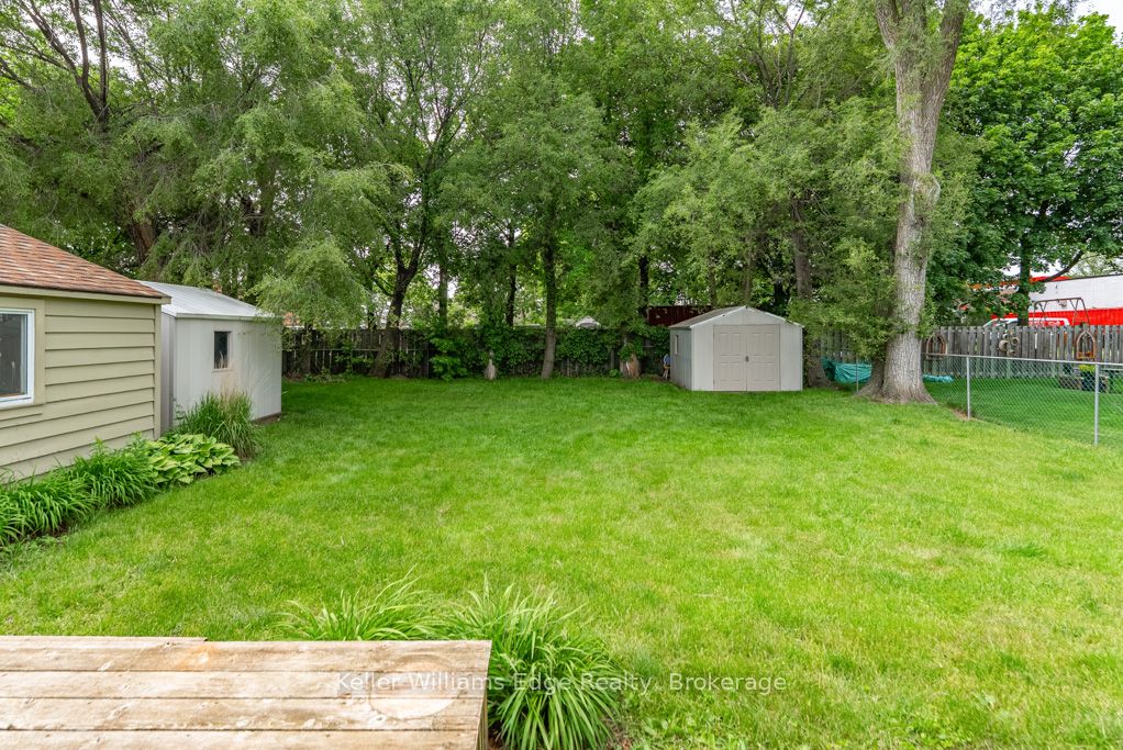 1025 Pinegrove Road Property Photo 35