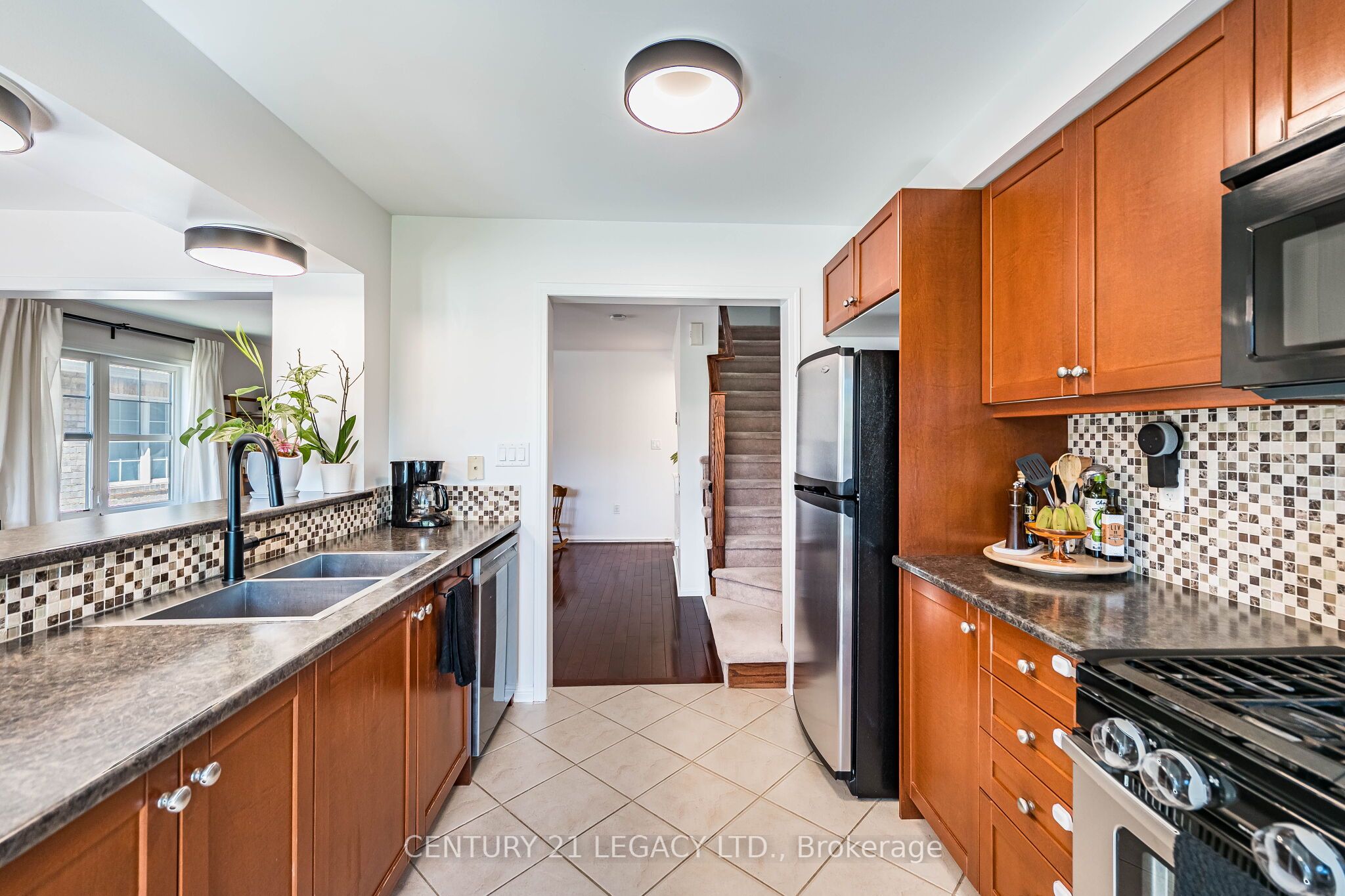 579 Speyer Circle N Property Photo 25
