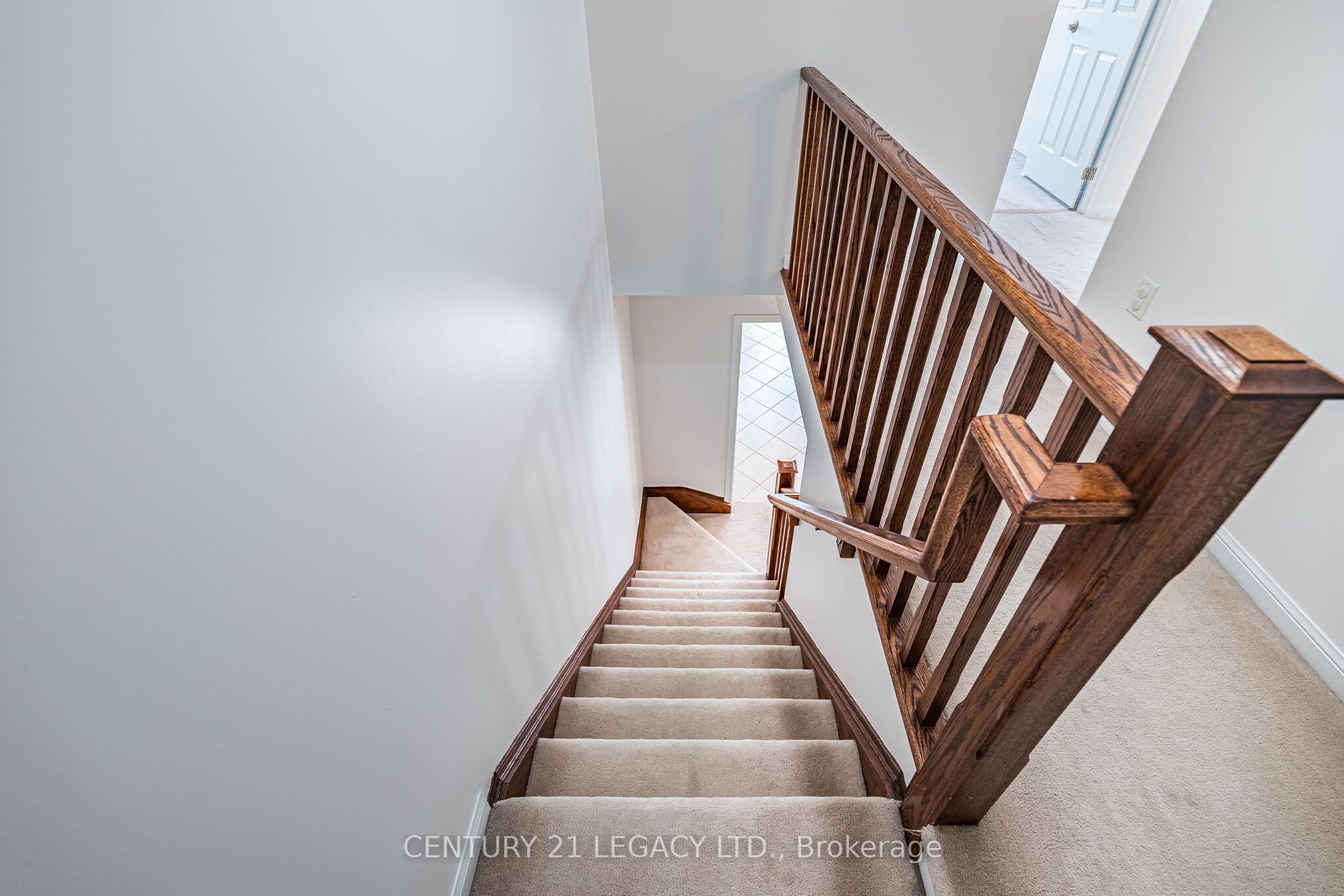 579 Speyer Circle N Property Photo 34