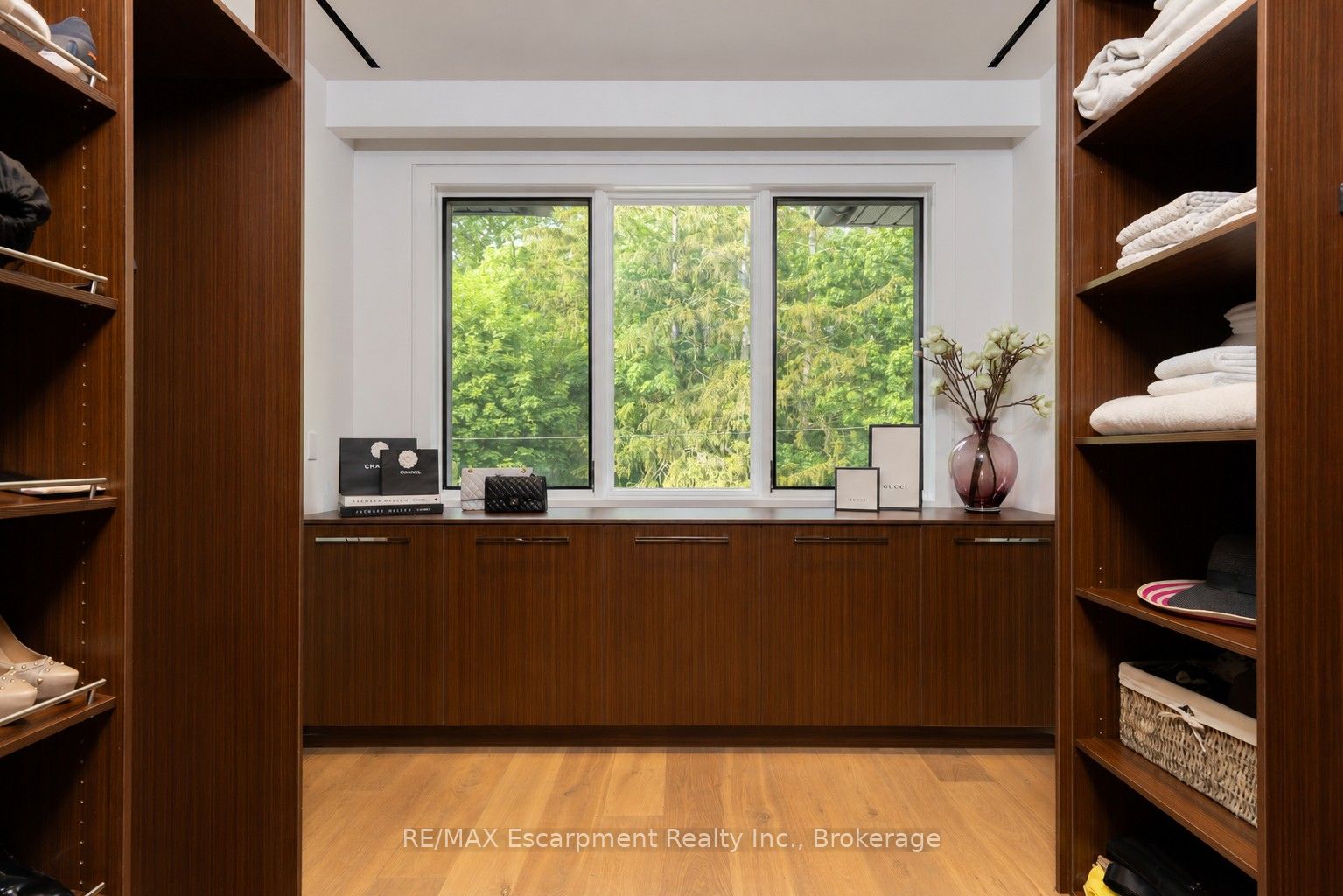 129 Wolfdale Avenue Property Photo 22