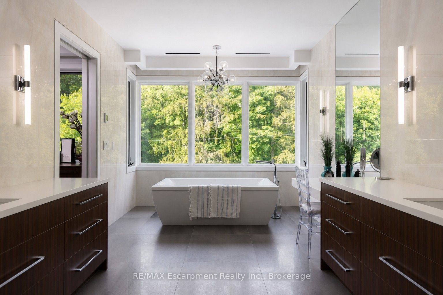 129 Wolfdale Avenue Property Photo 23
