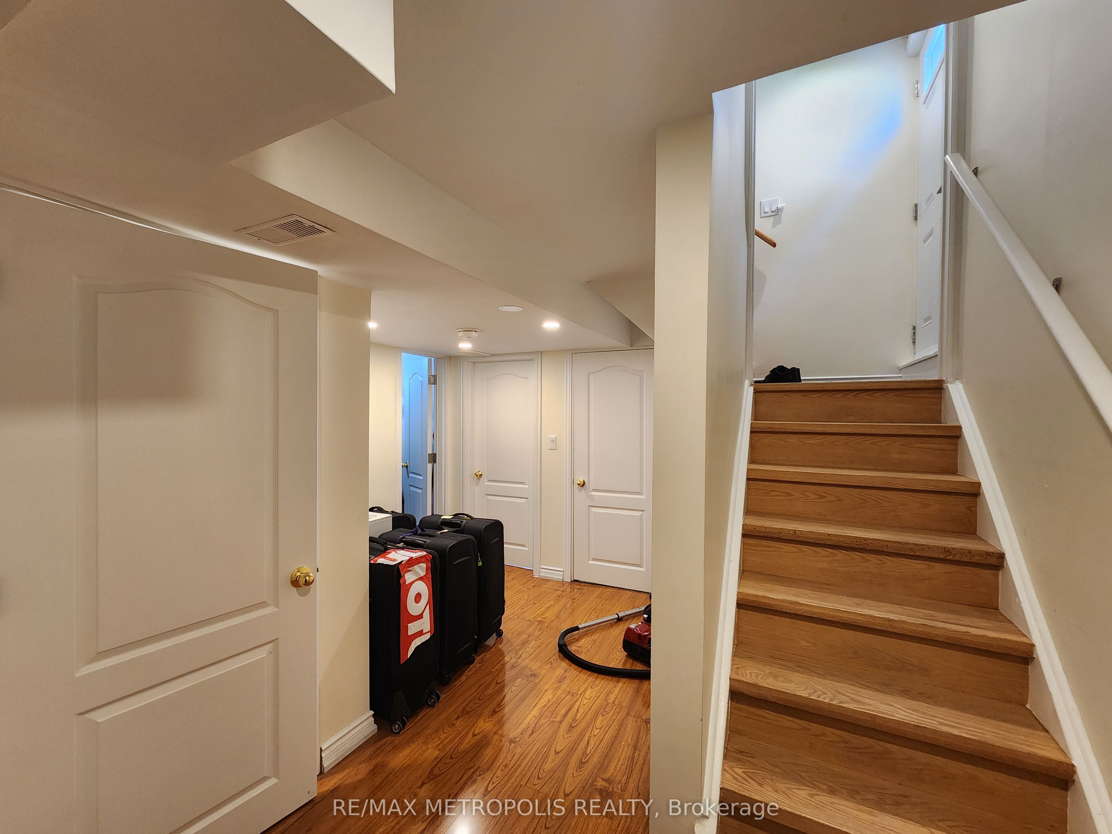 3986 Passway Road Basement Unit Property Photo 14