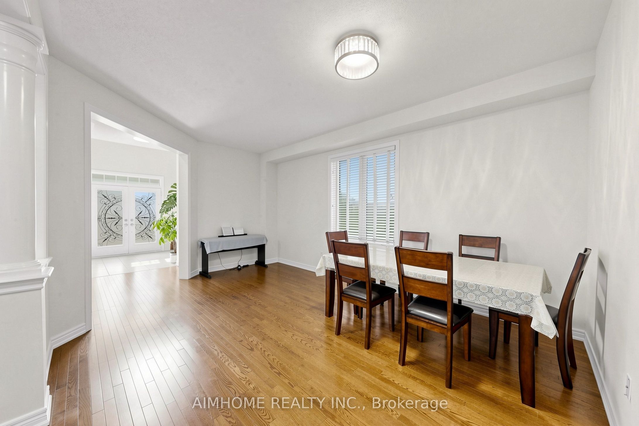 6 Valerian Street Property Photo 4