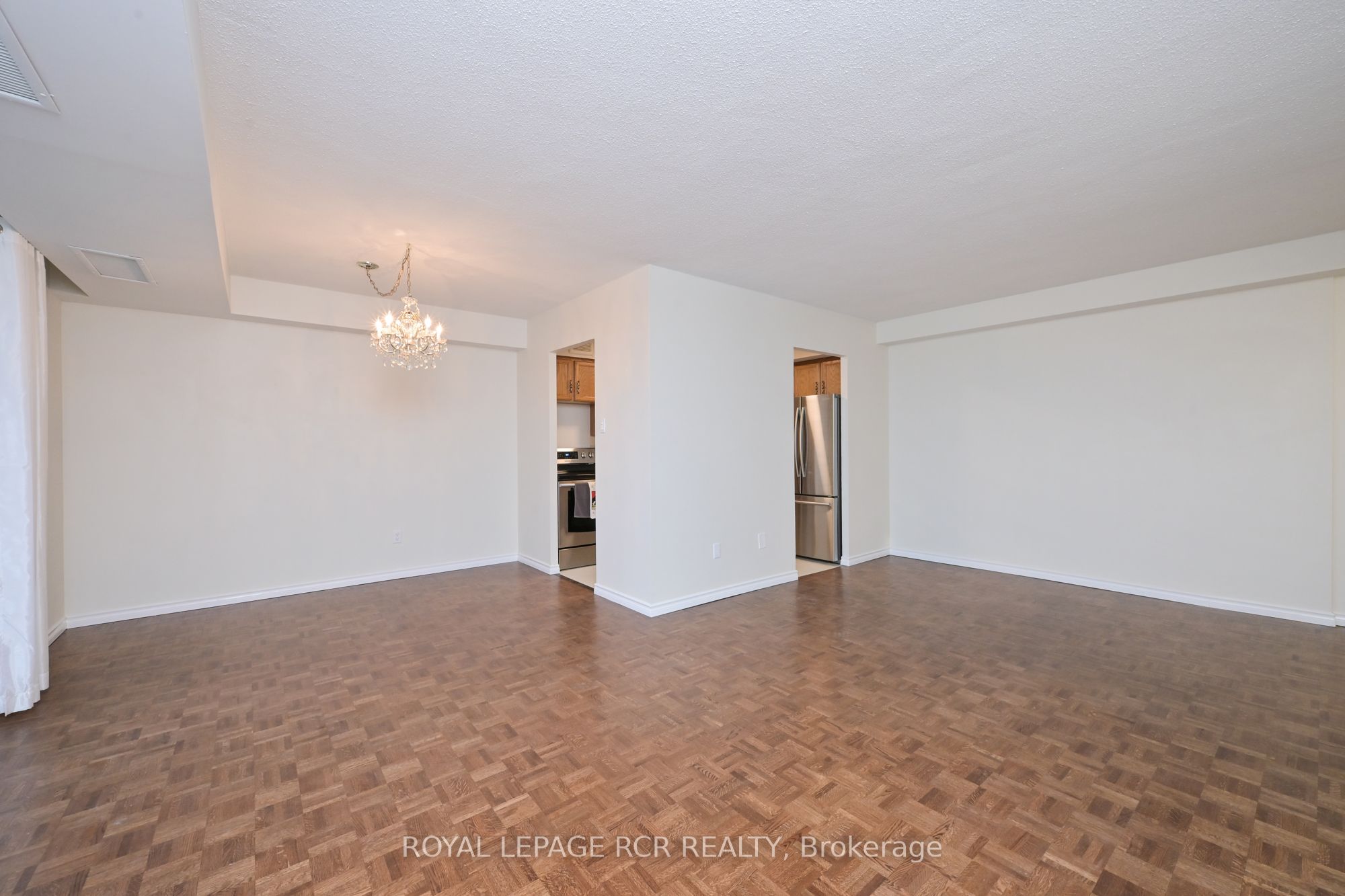 8 Fead Street 812 Property Photo 14