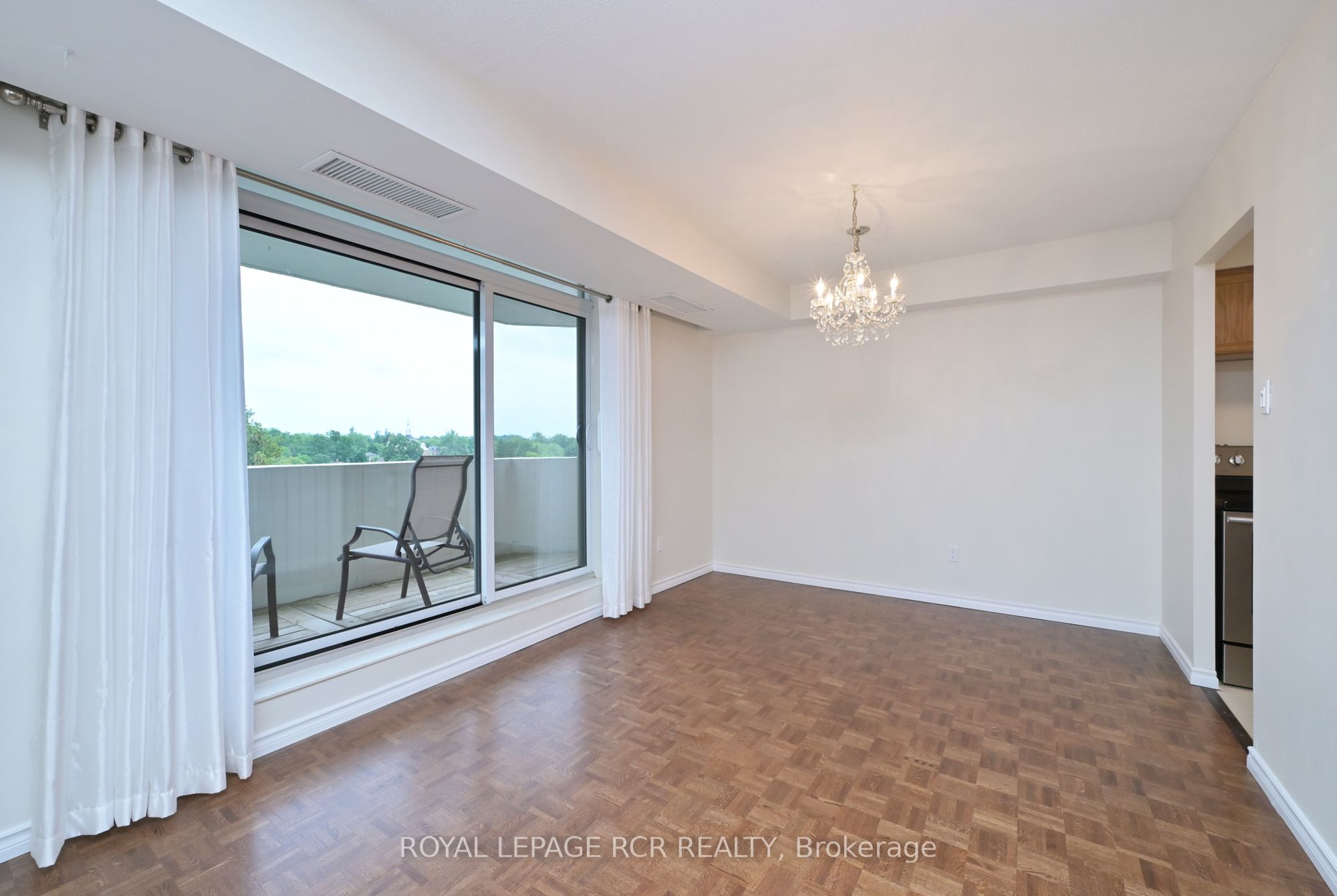 8 Fead Street 812 Property Photo 15