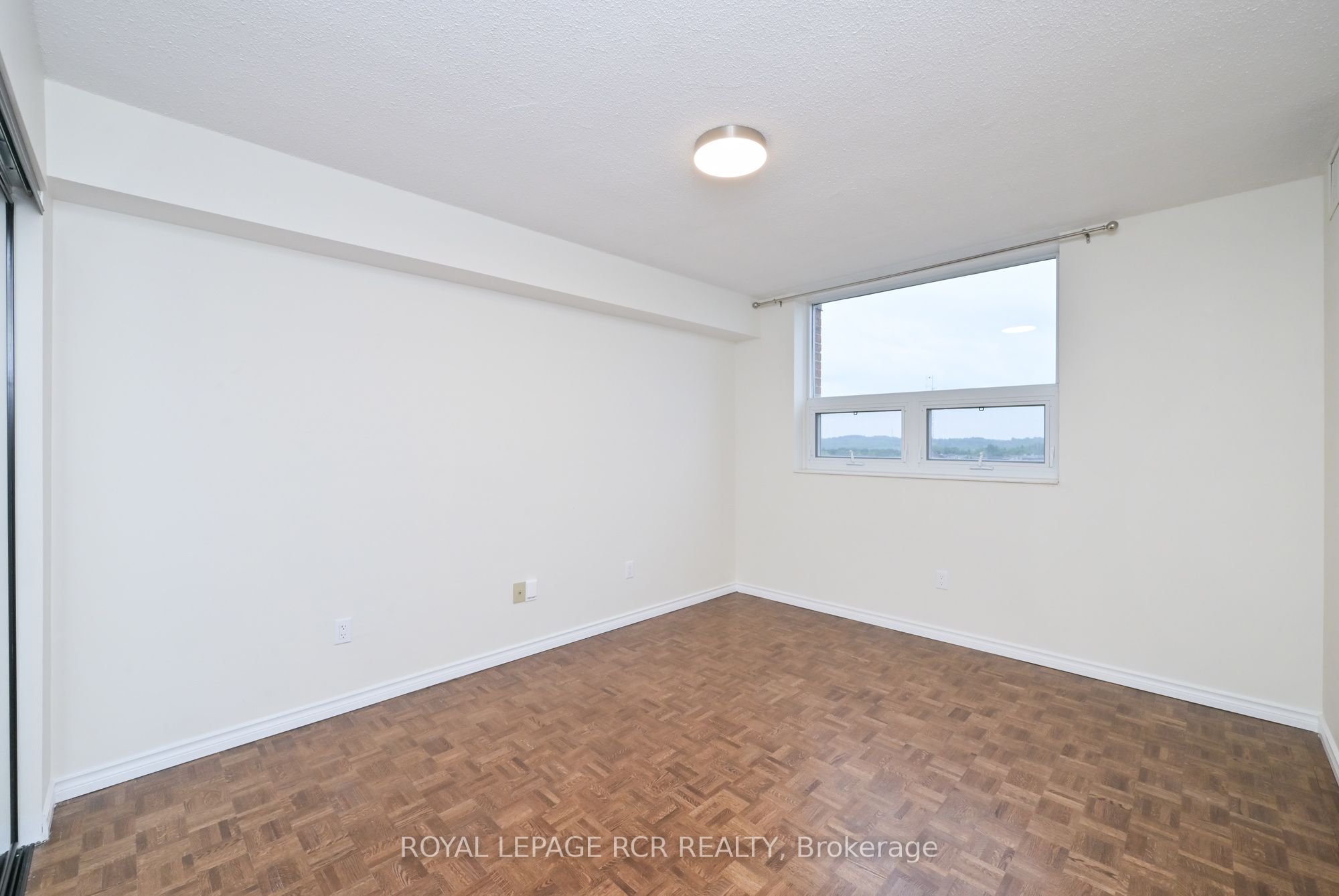 8 Fead Street 812 Property Photo 21