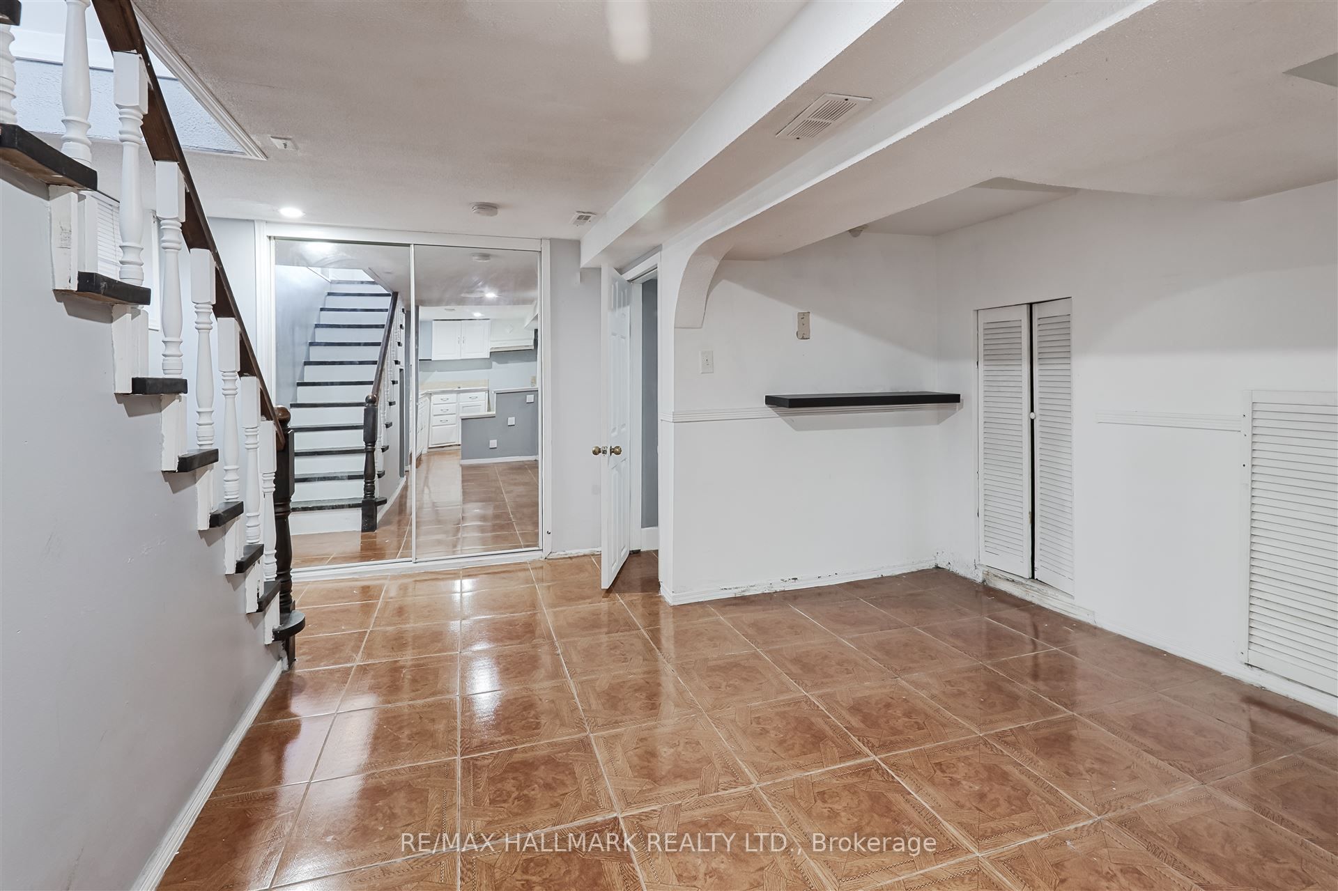 161 Sellers Avenue Property Photo 33