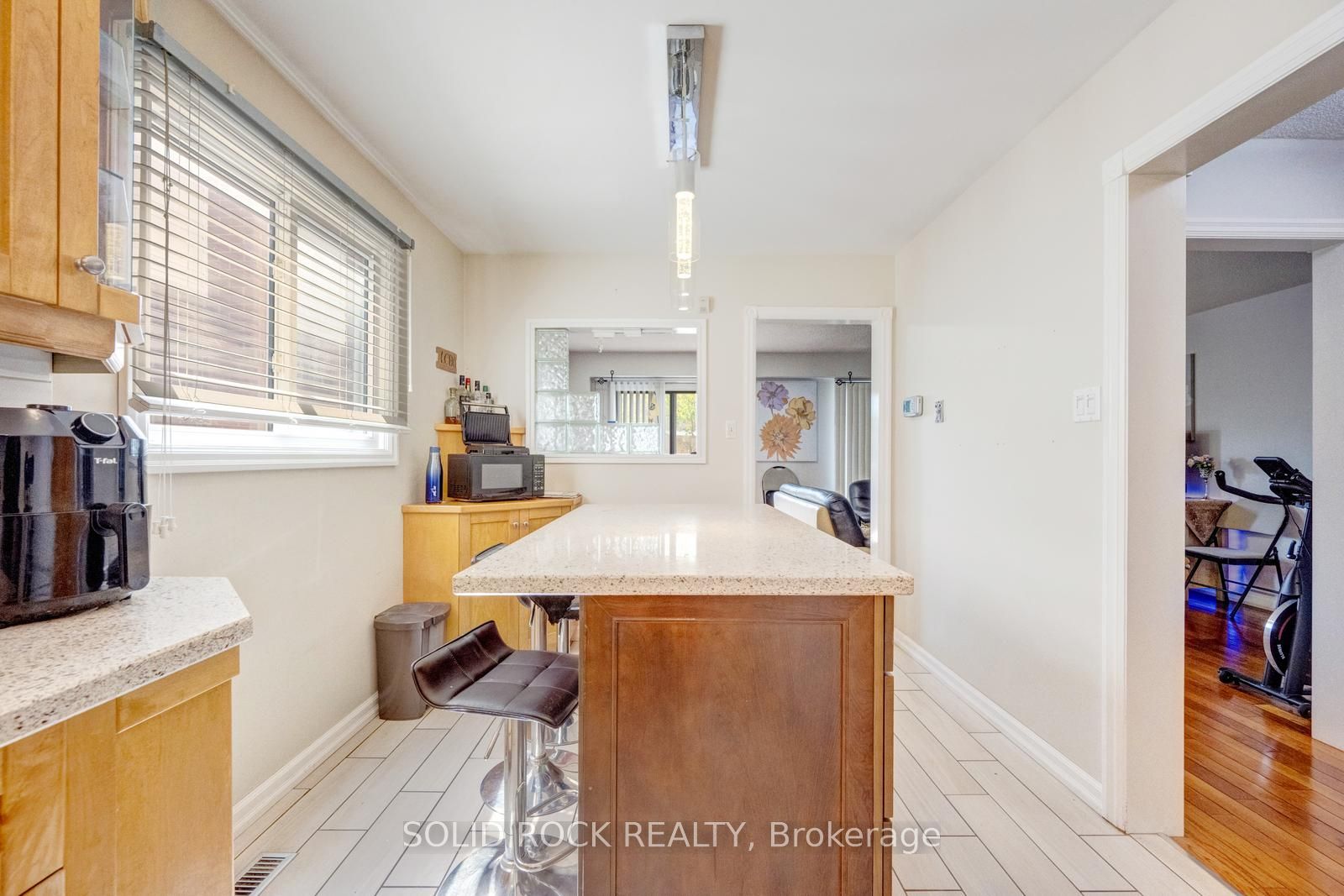 60 Martindale Crescent Property Photo 7