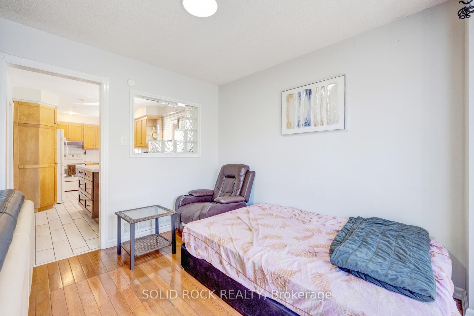 60 Martindale Crescent Property Photo 13