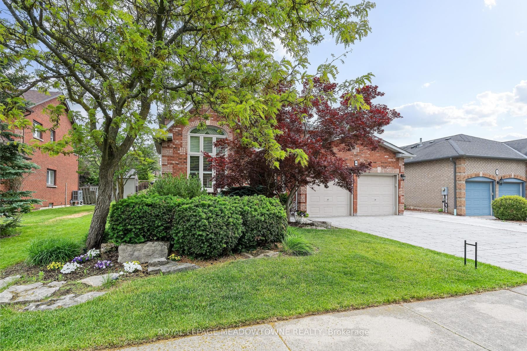 63 Craig Crescent Property Photo 1