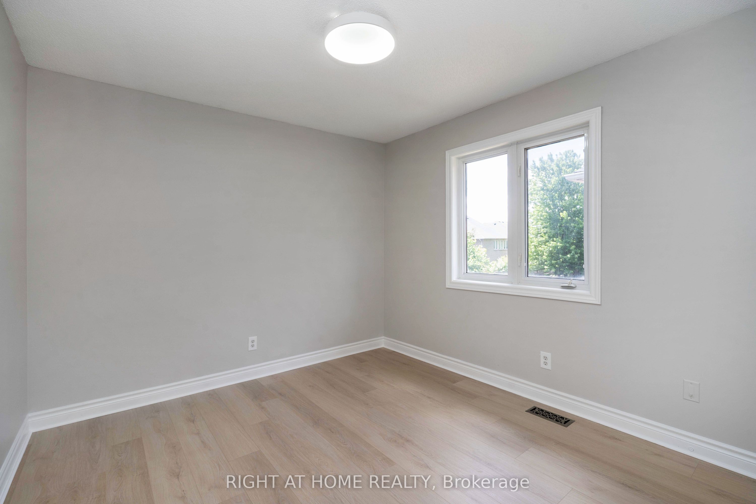 2425 Nichols Drive Property Photo 40