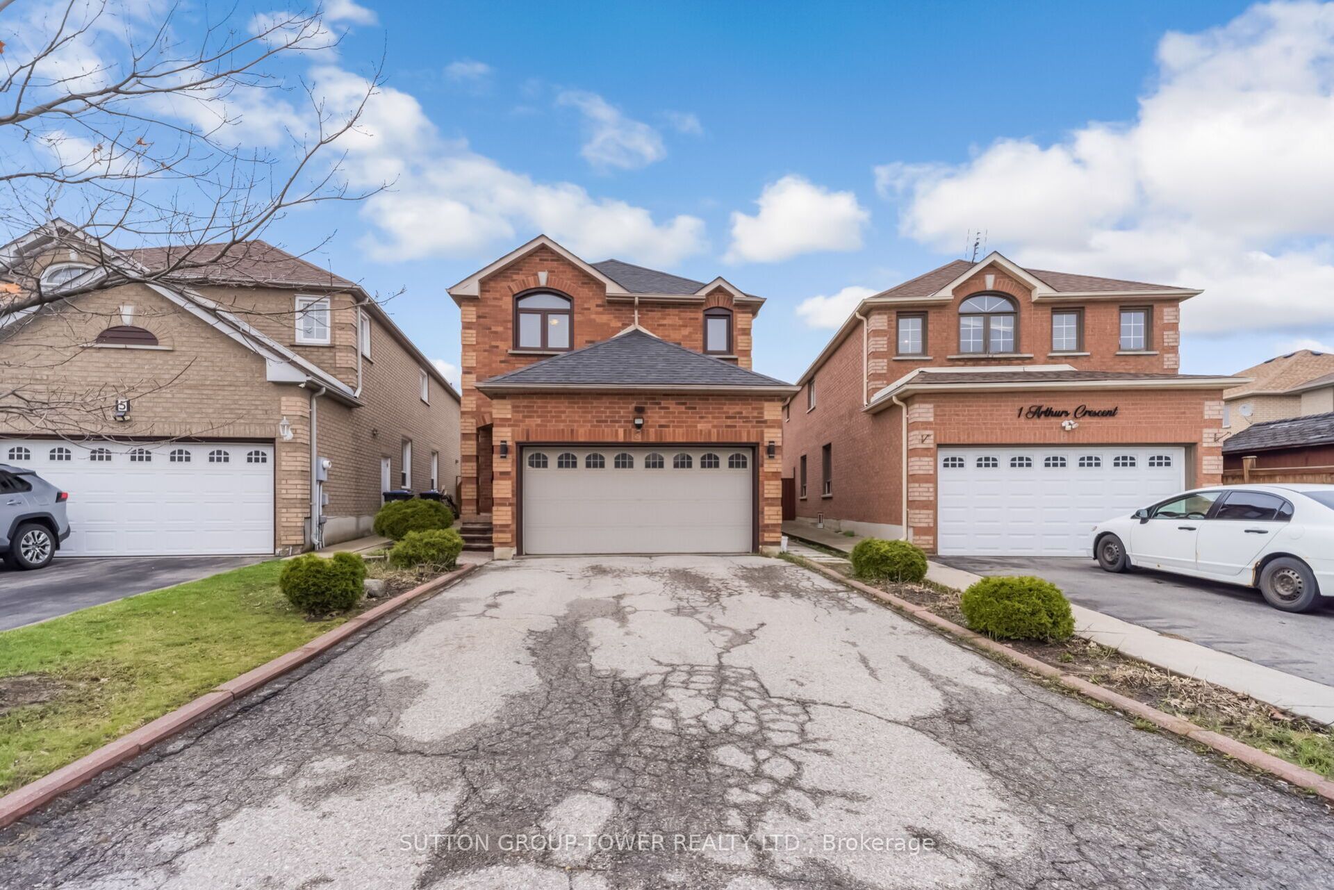 3 Arthurs Crescent Property Photo 1