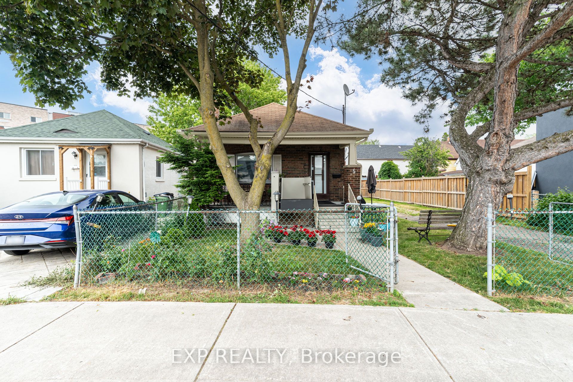 5 Laxis Avenue Property Photo 2