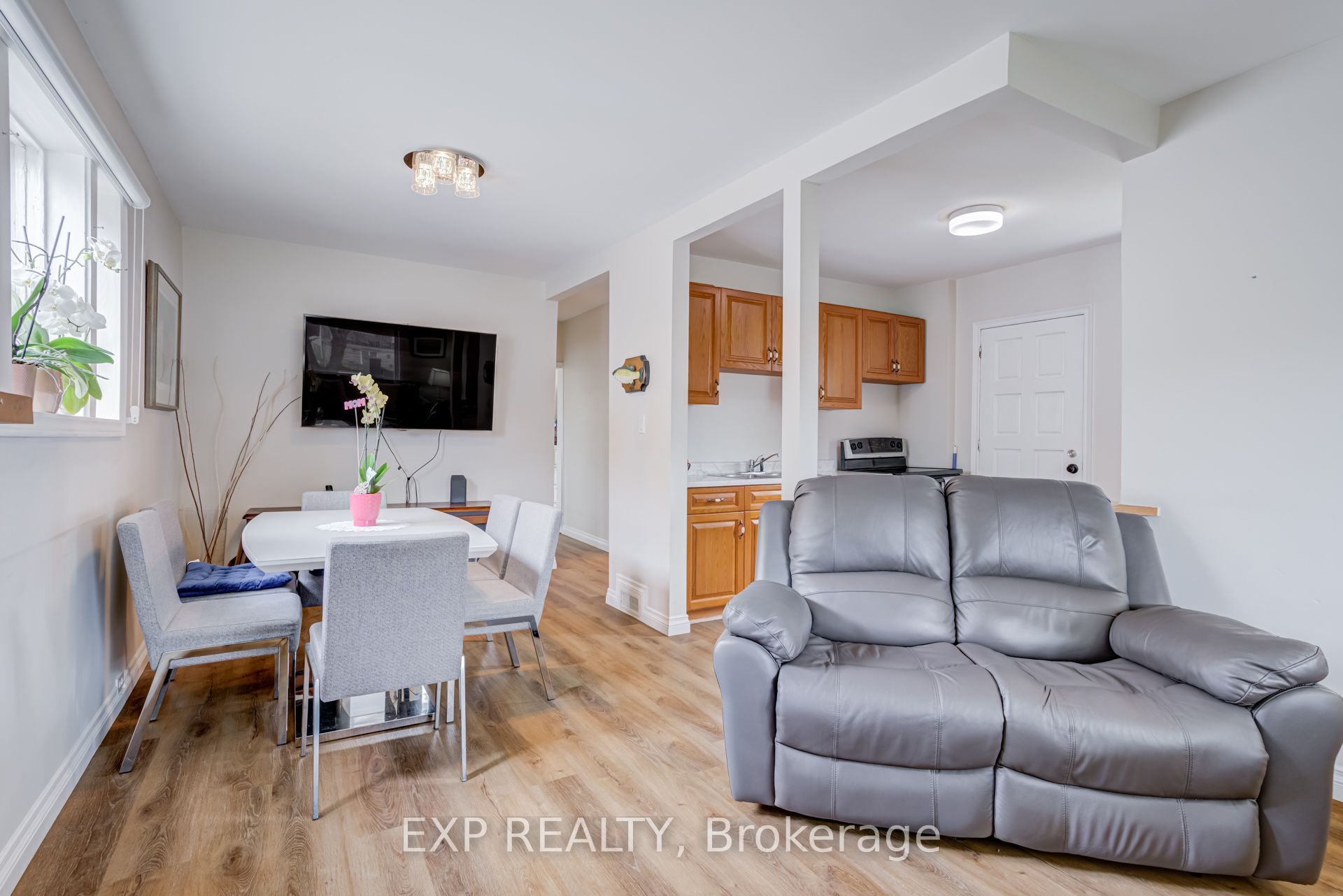 5 Laxis Avenue Property Photo 4