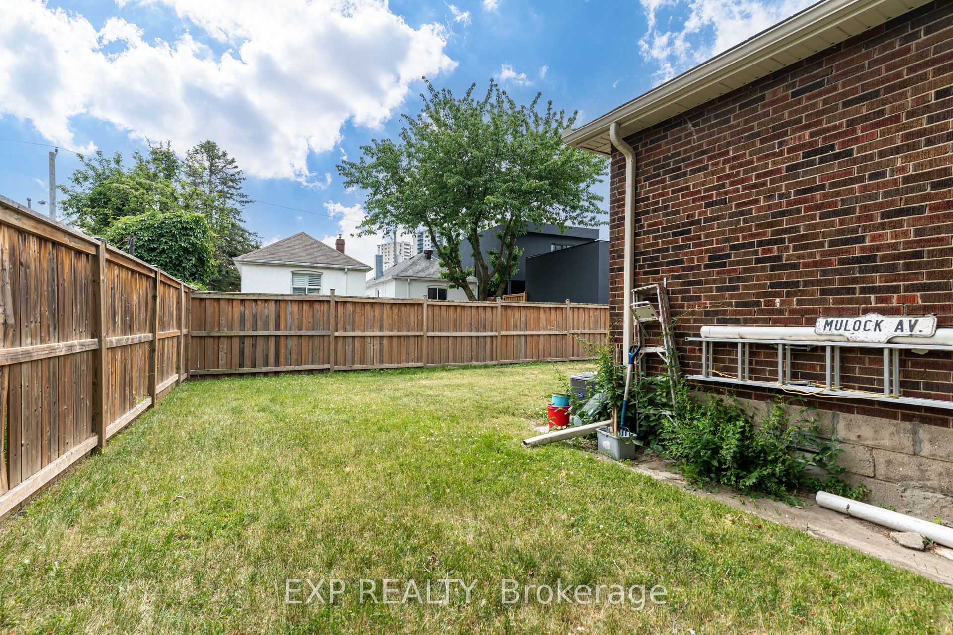 5 Laxis Avenue Property Photo 16