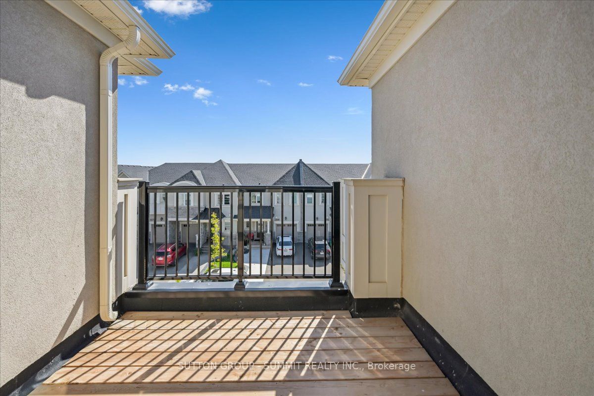 1569 Denison Place Property Photo 33