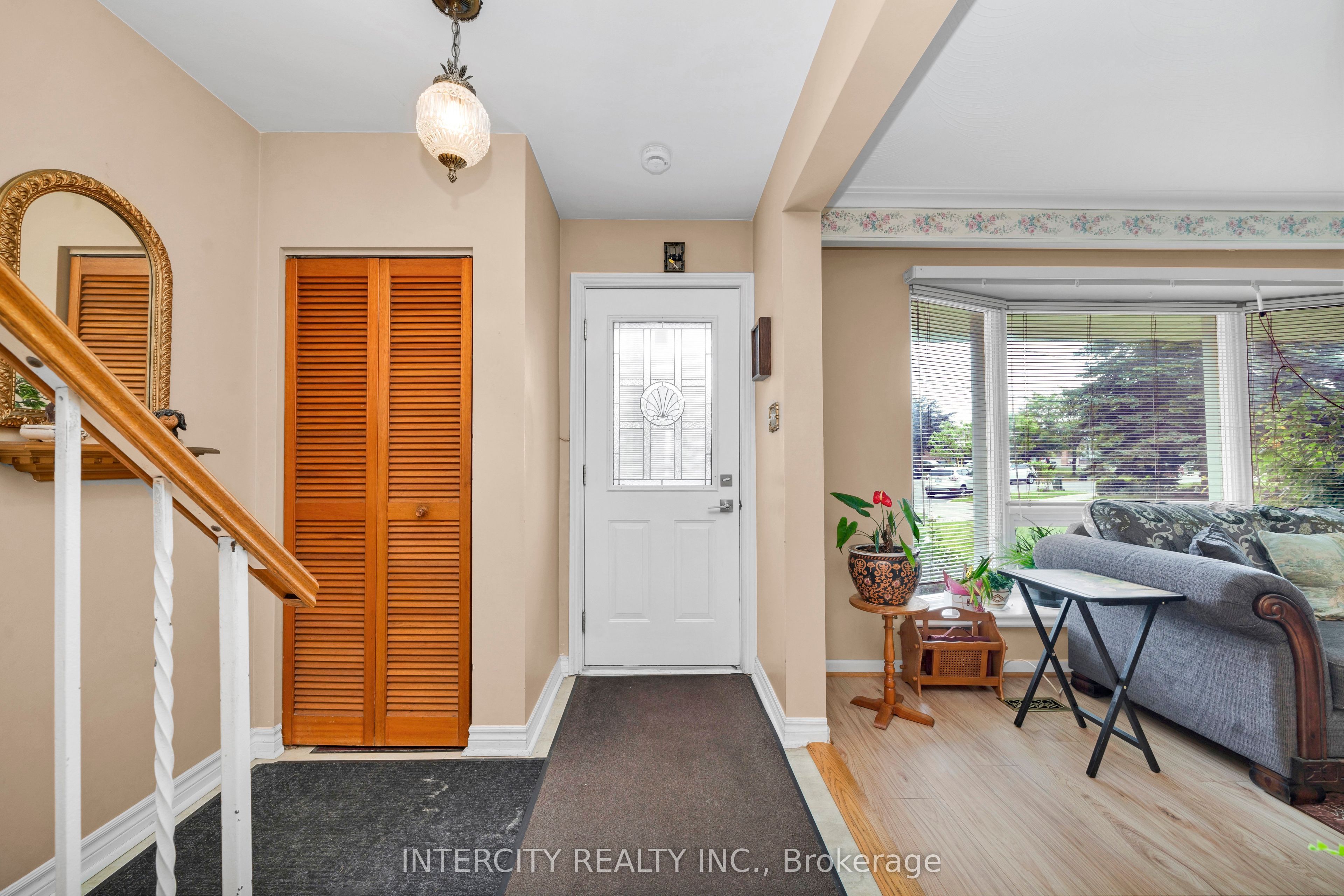 48 Goldsboro Road Property Photo 7