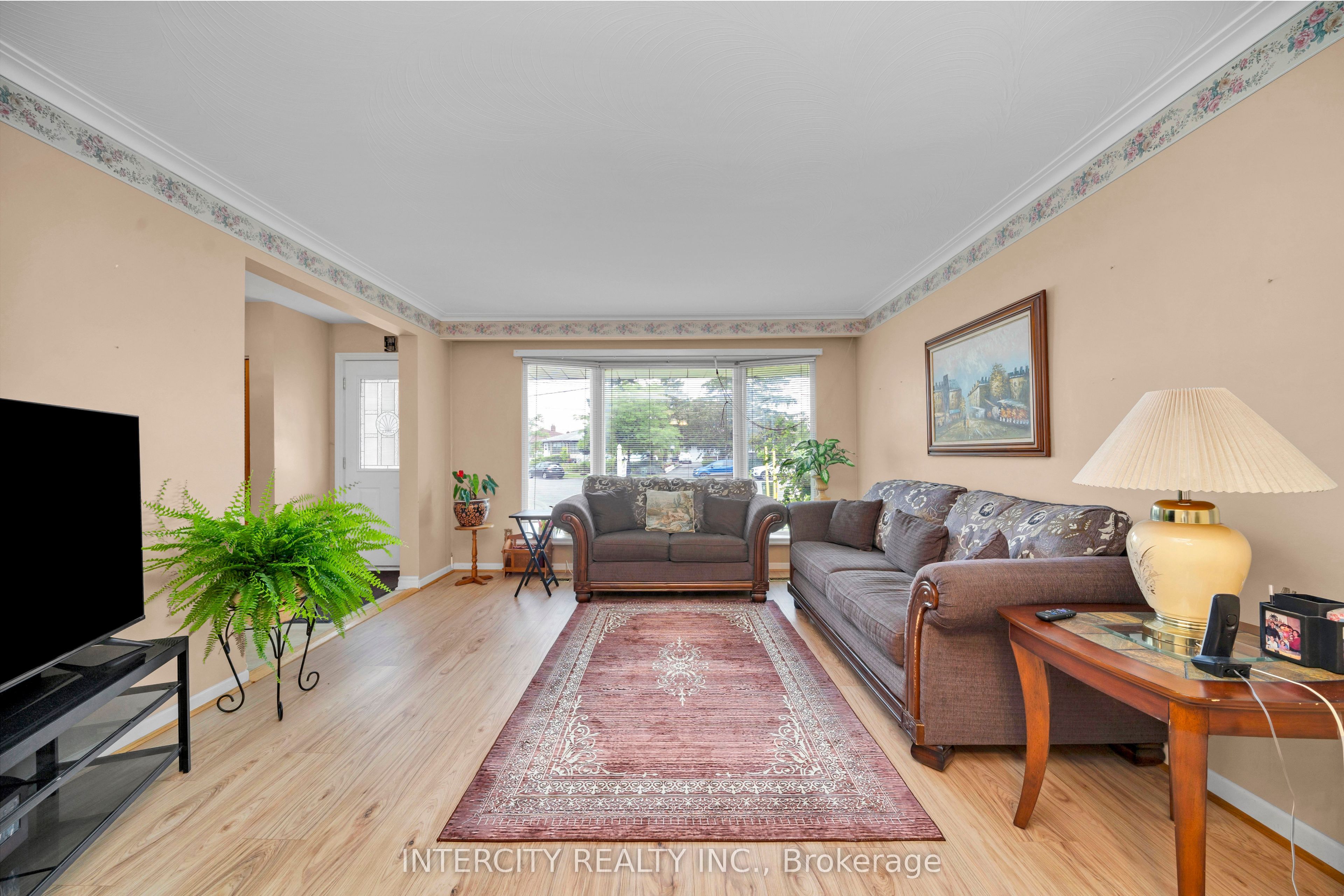 48 Goldsboro Road Property Photo 10