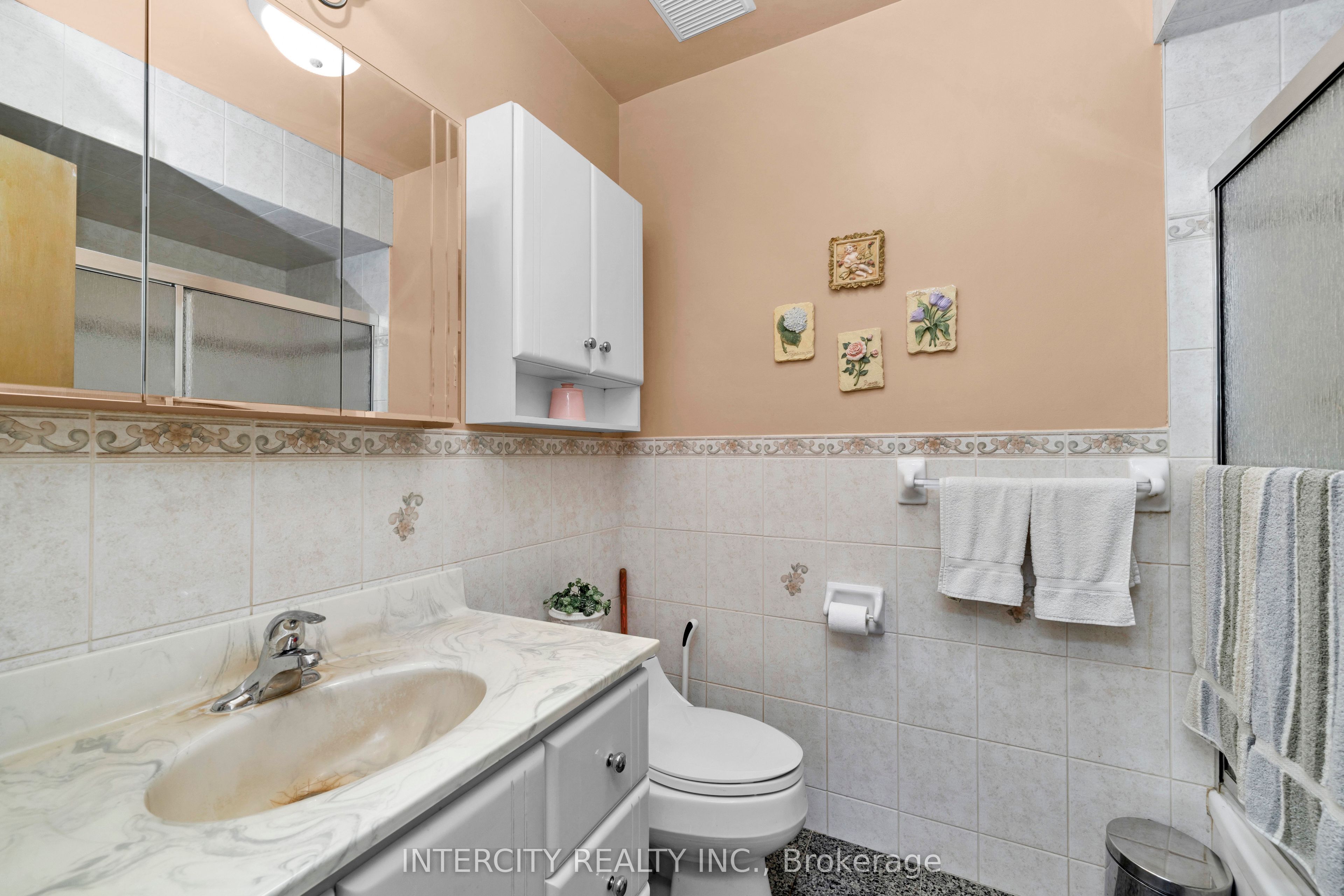 48 Goldsboro Road Property Photo 25