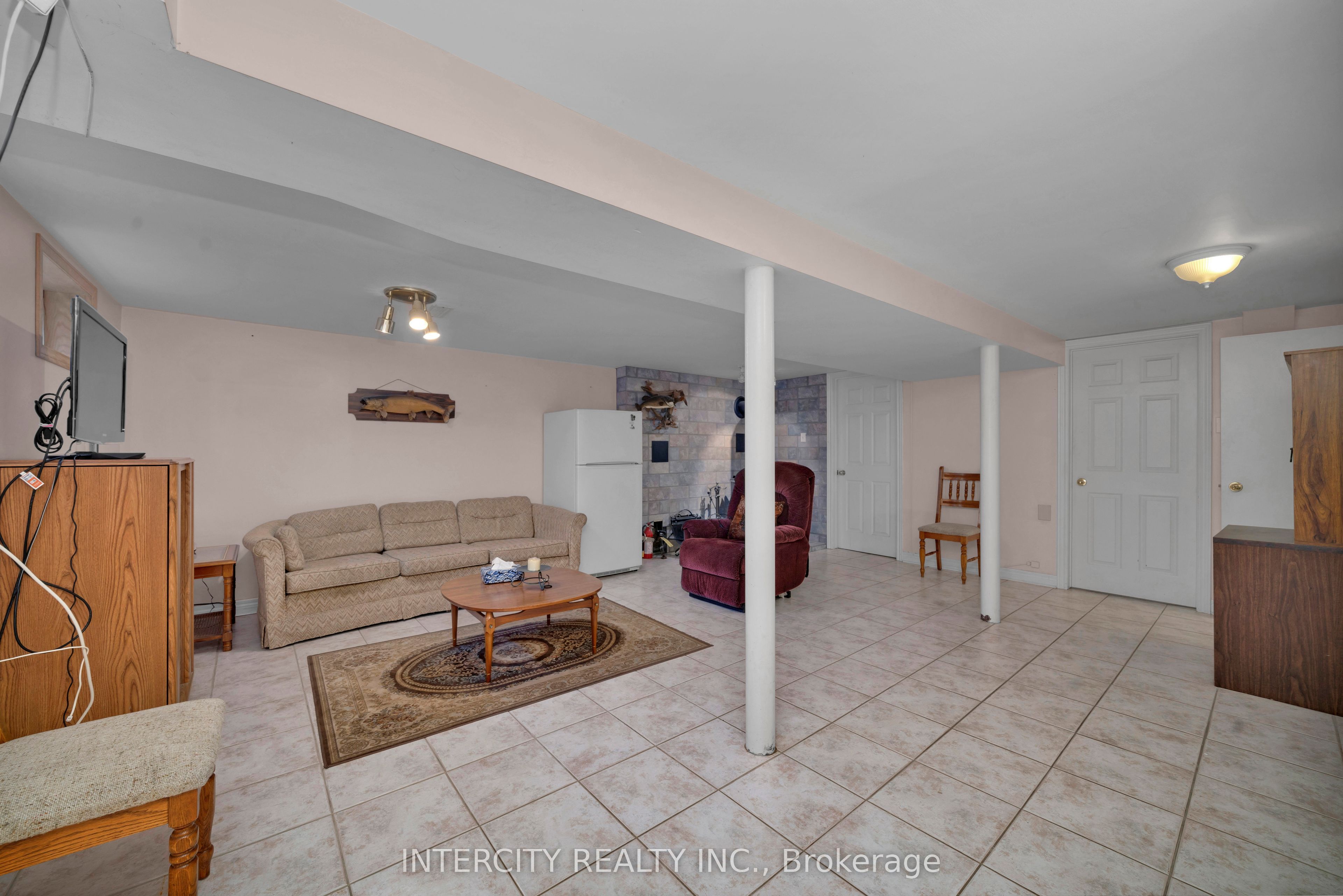 48 Goldsboro Road Property Photo 26