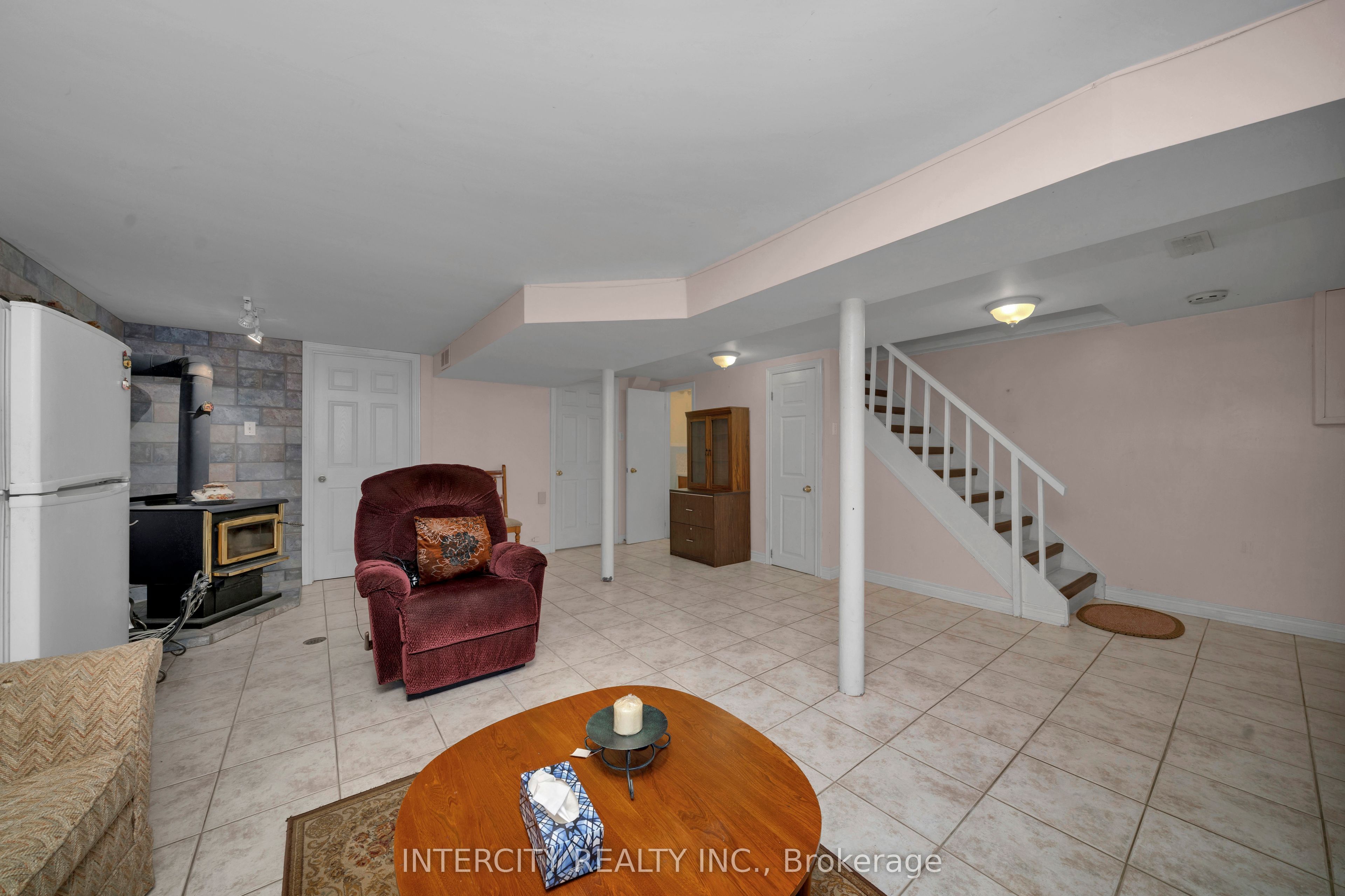 48 Goldsboro Road Property Photo 29