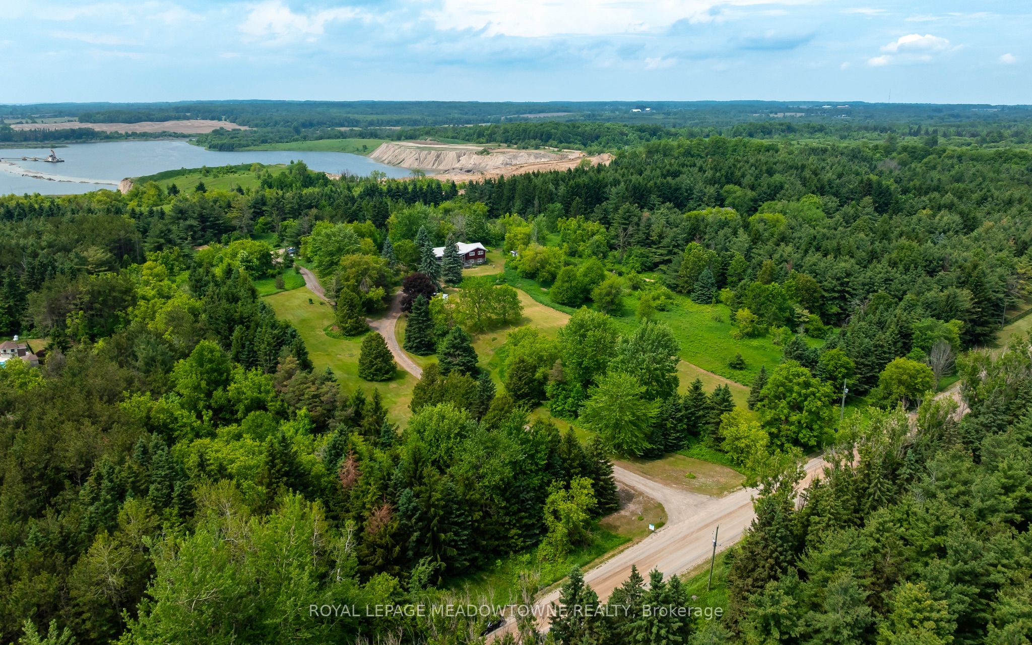 3574 Escarpment Side Road Property Photo 3