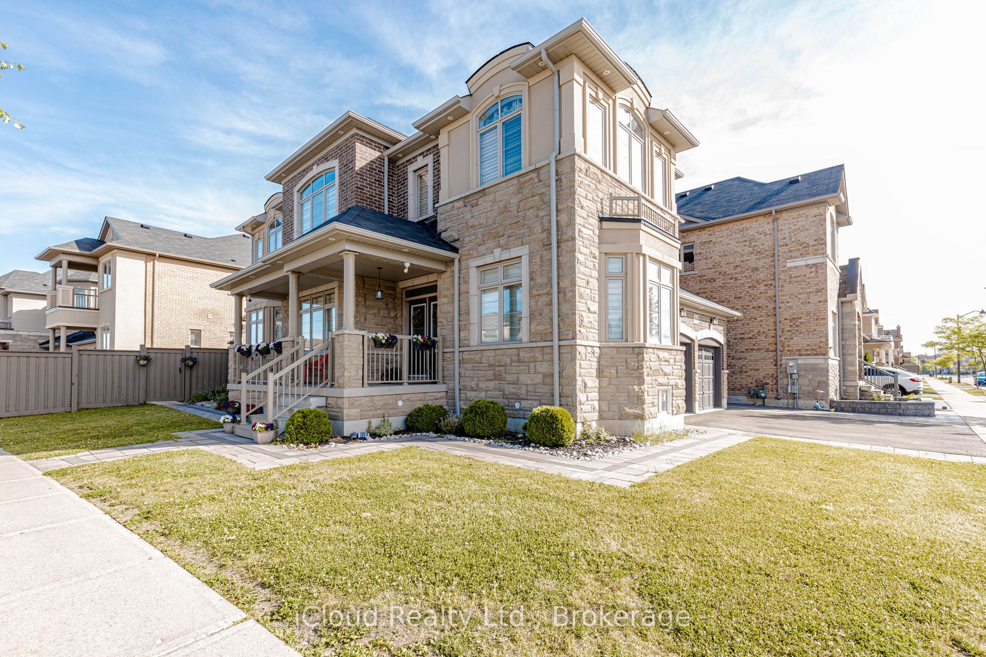 264 Etheridge Avenue Property Photo 4