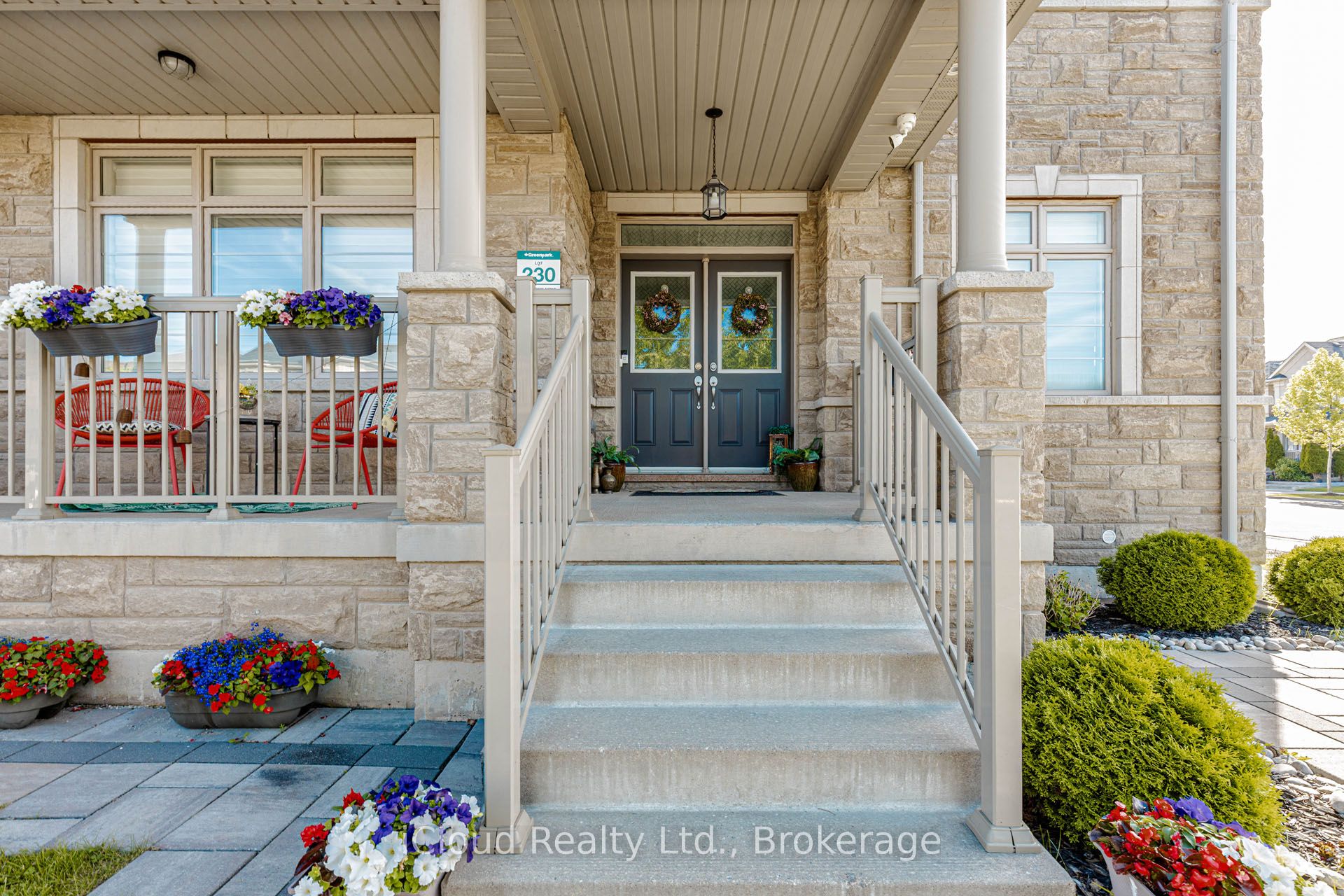 264 Etheridge Avenue Property Photo 5