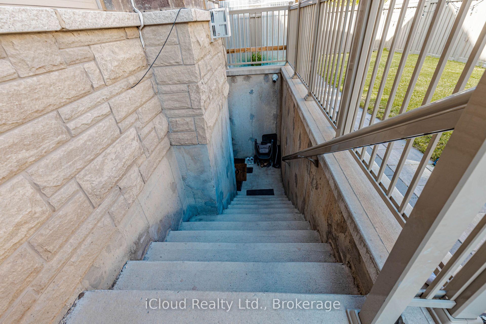 264 Etheridge Avenue Property Photo 31