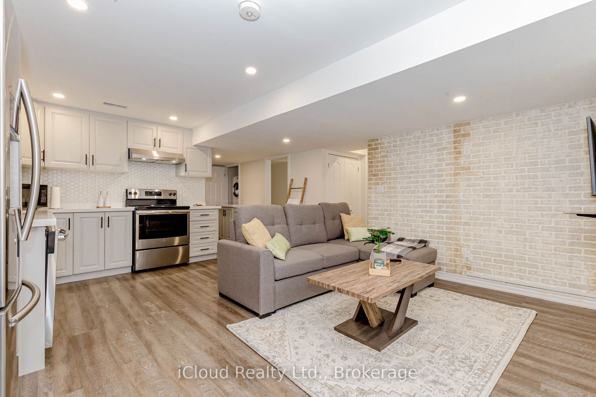264 Etheridge Avenue Property Photo 33
