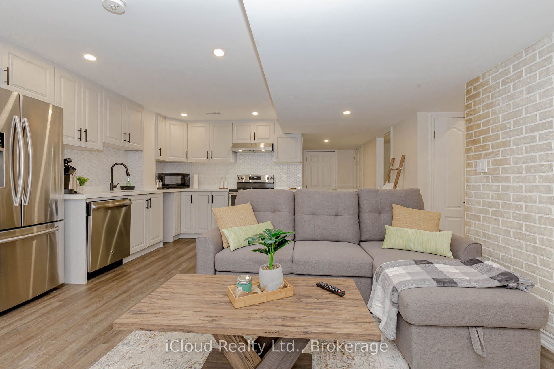 264 Etheridge Avenue Property Photo 34