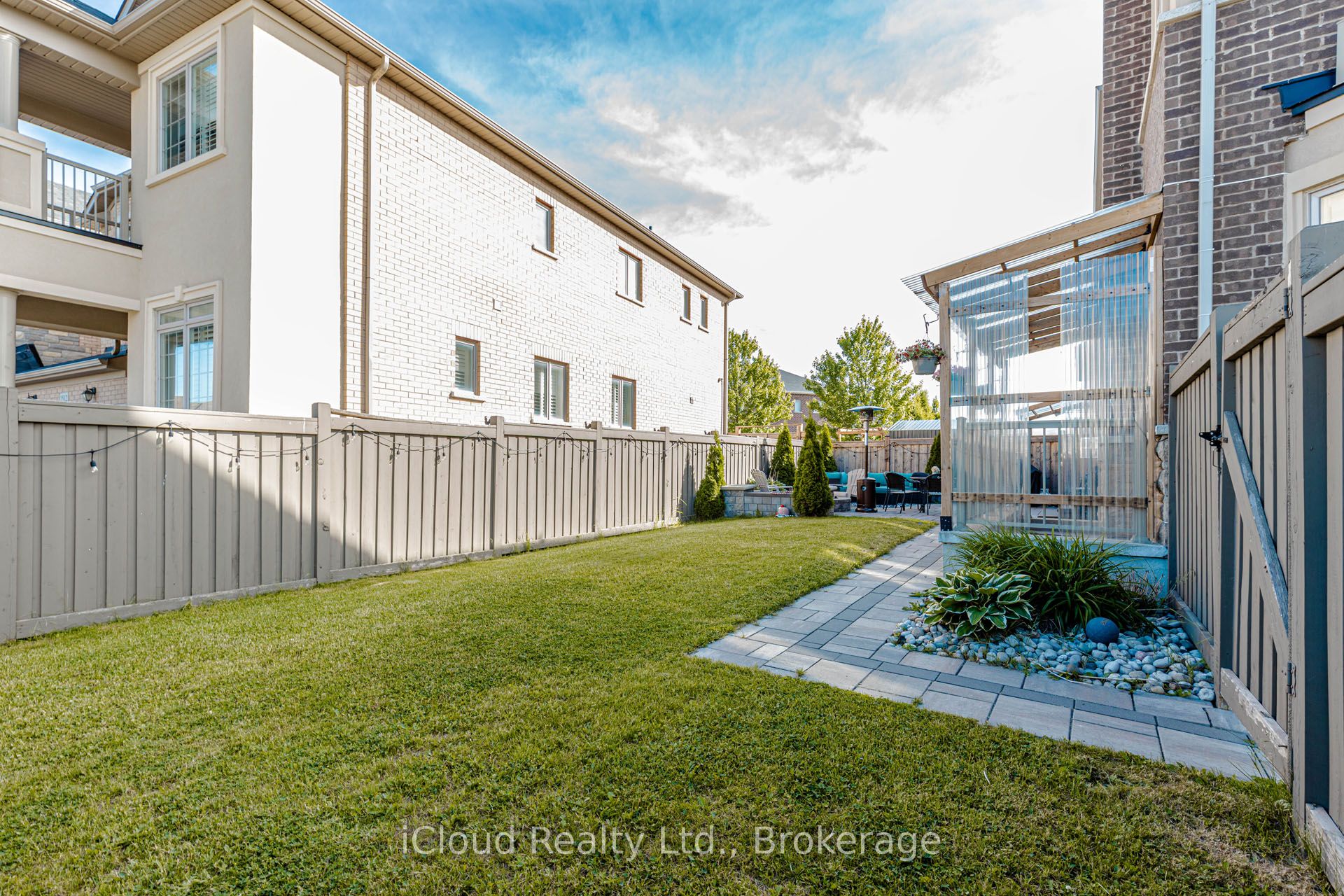 264 Etheridge Avenue Property Photo 40