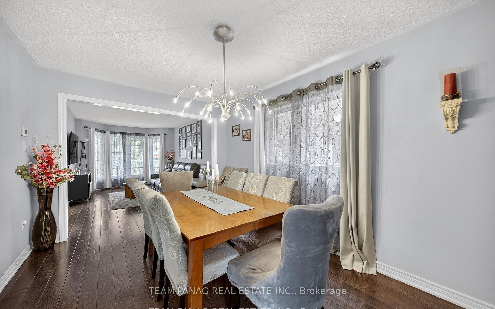 8 Deerglen Drive Property Photo 6