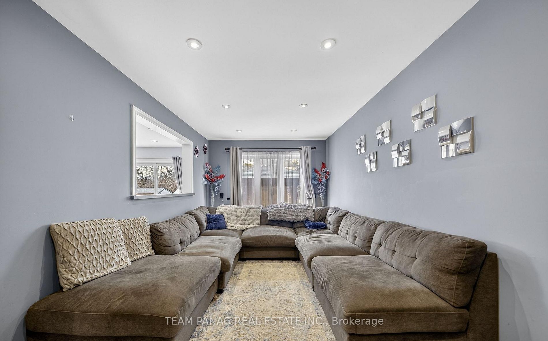 8 Deerglen Drive Property Photo 8
