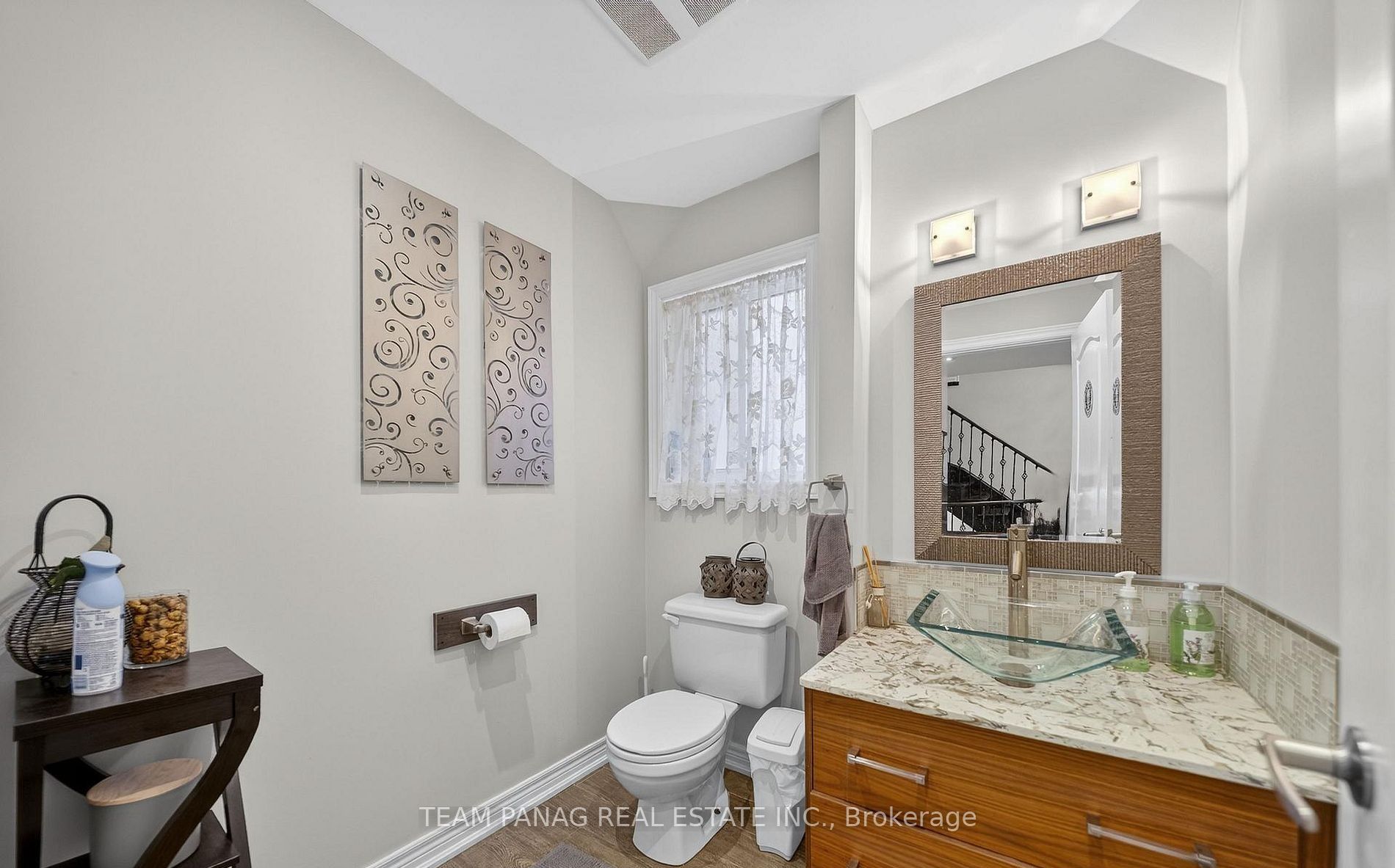 8 Deerglen Drive Property Photo 15
