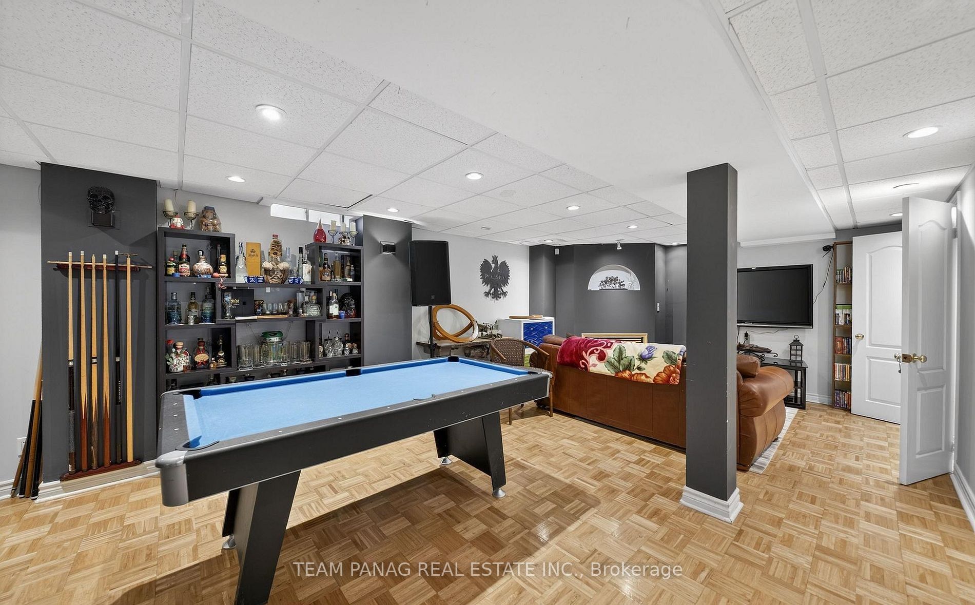 8 Deerglen Drive Property Photo 29
