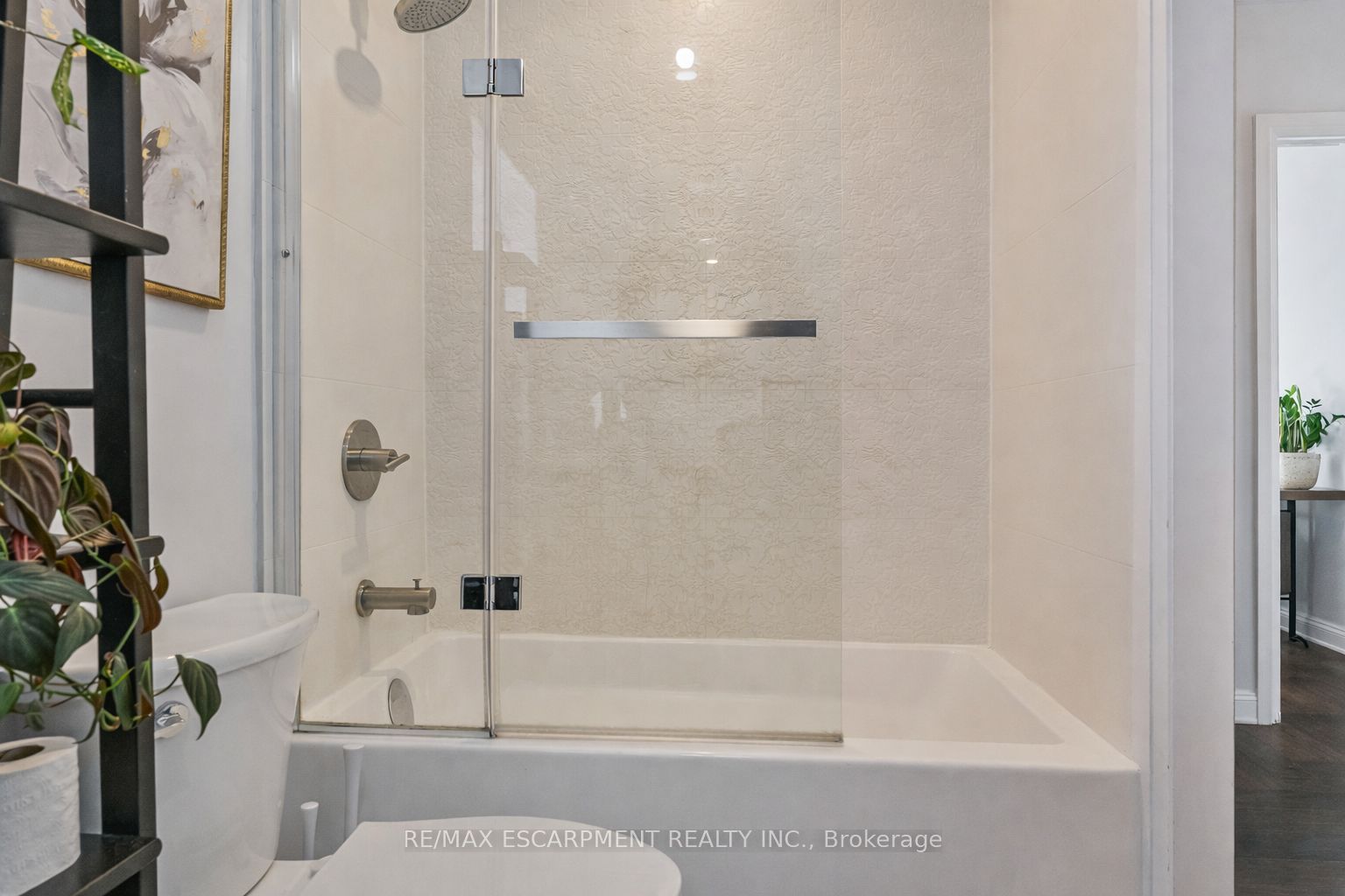 469 Claridge Road 5 Property Photo 23