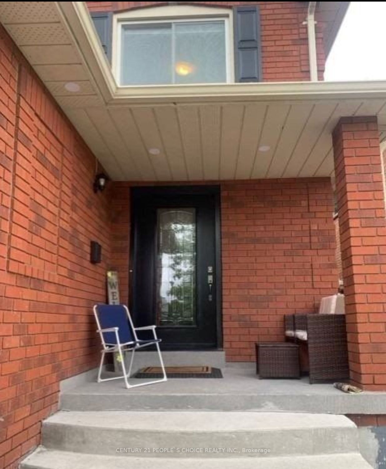 4339 Radisson (upper Level) Crescent W Property Photo 2