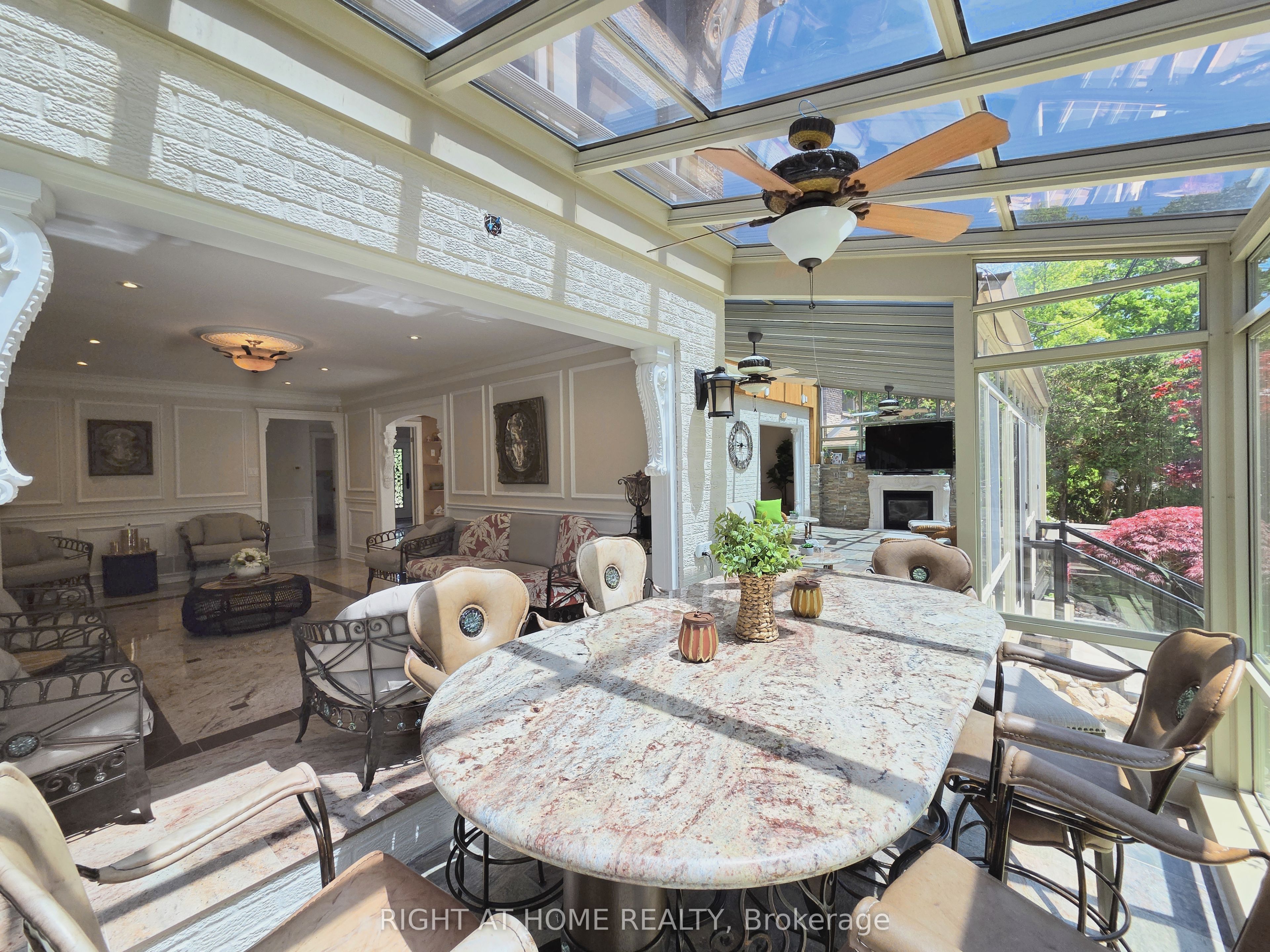2428 Old Carriage Road Property Photo 17