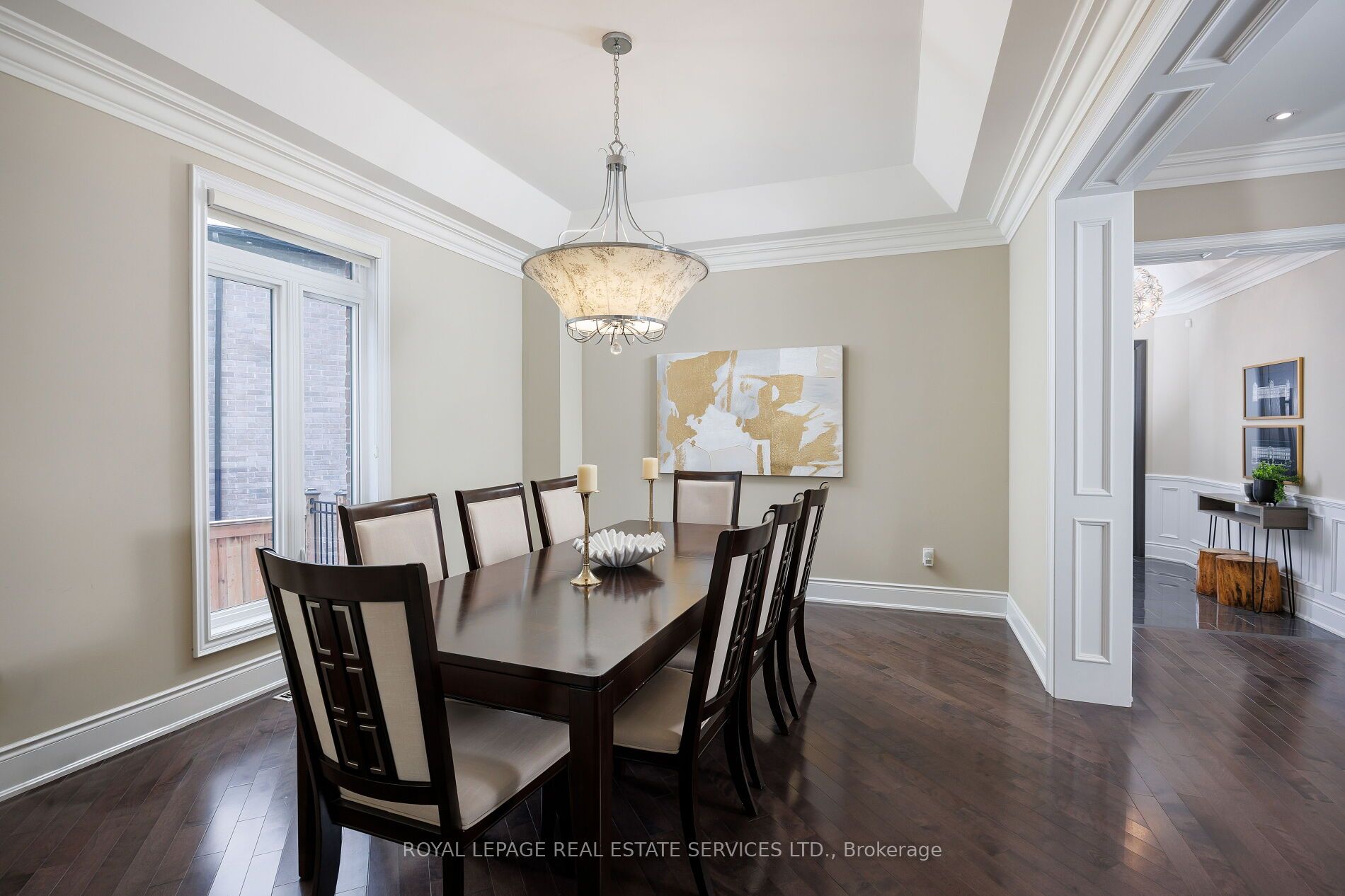 125 Paliser Court Property Photo 10
