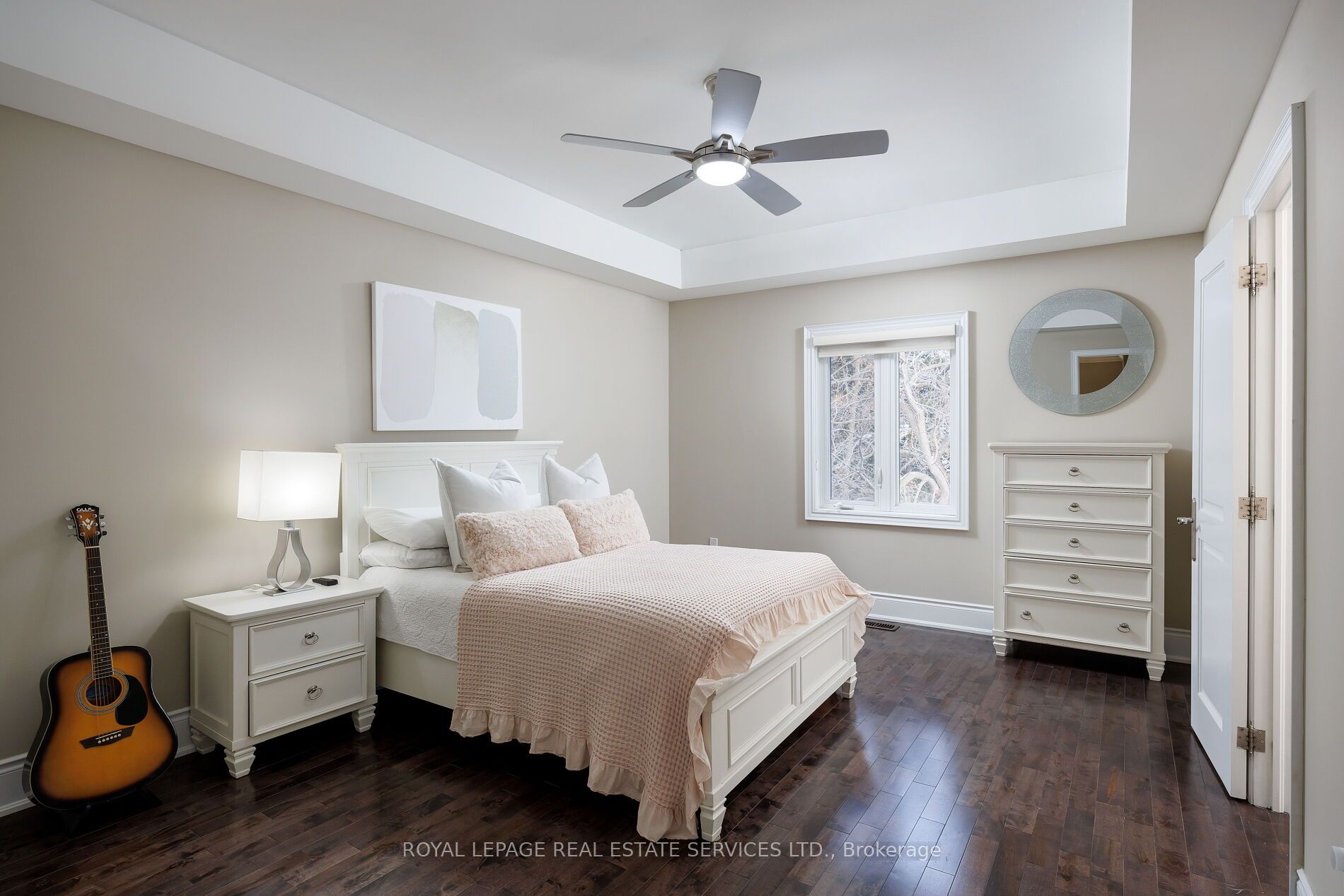 125 Paliser Court Property Photo 25
