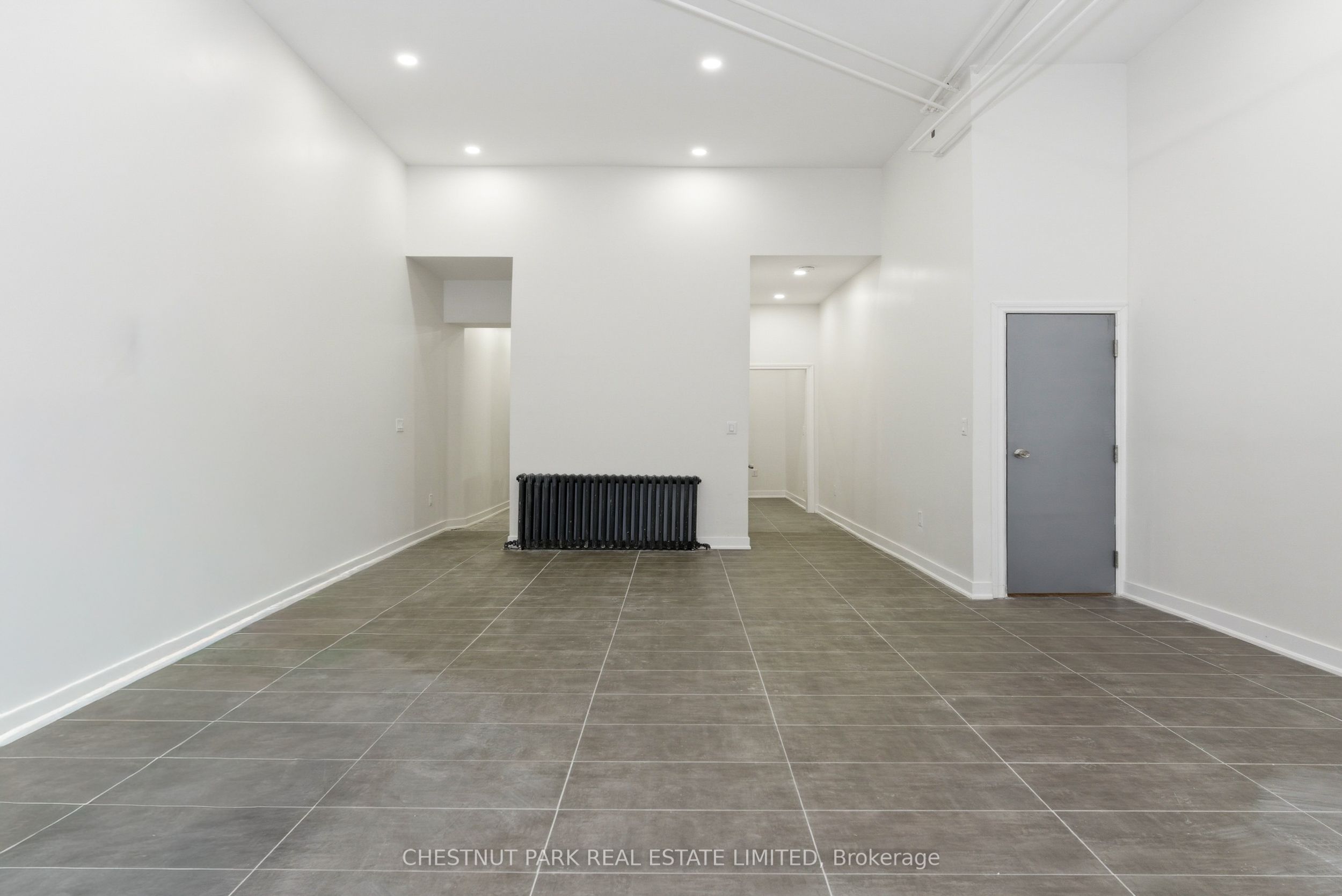 41 Roncesvalles Avenue Property Photo 2